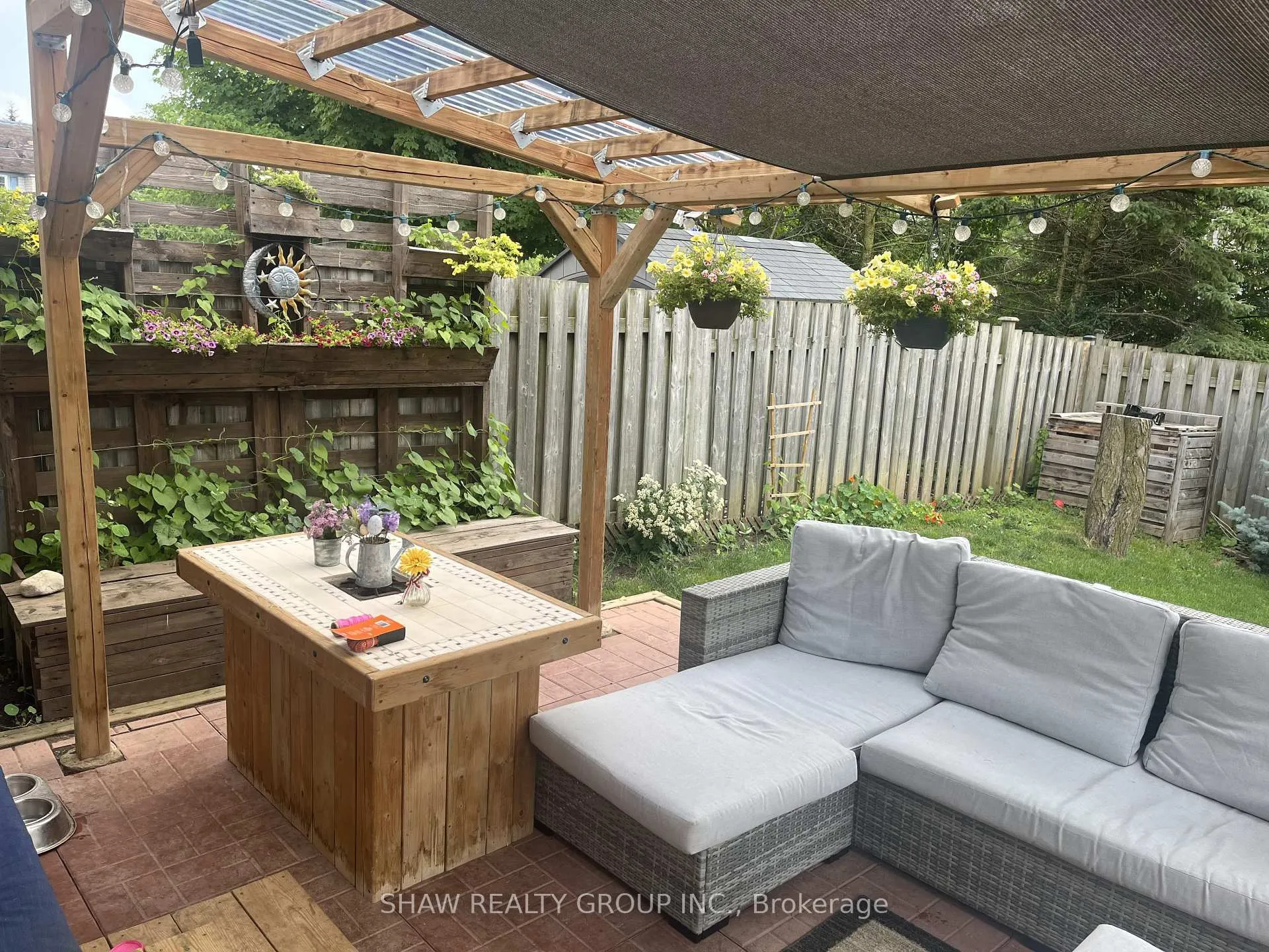 Photo 33 of Unit B, 661 Jacob Lane, Waterloo — HOMEH