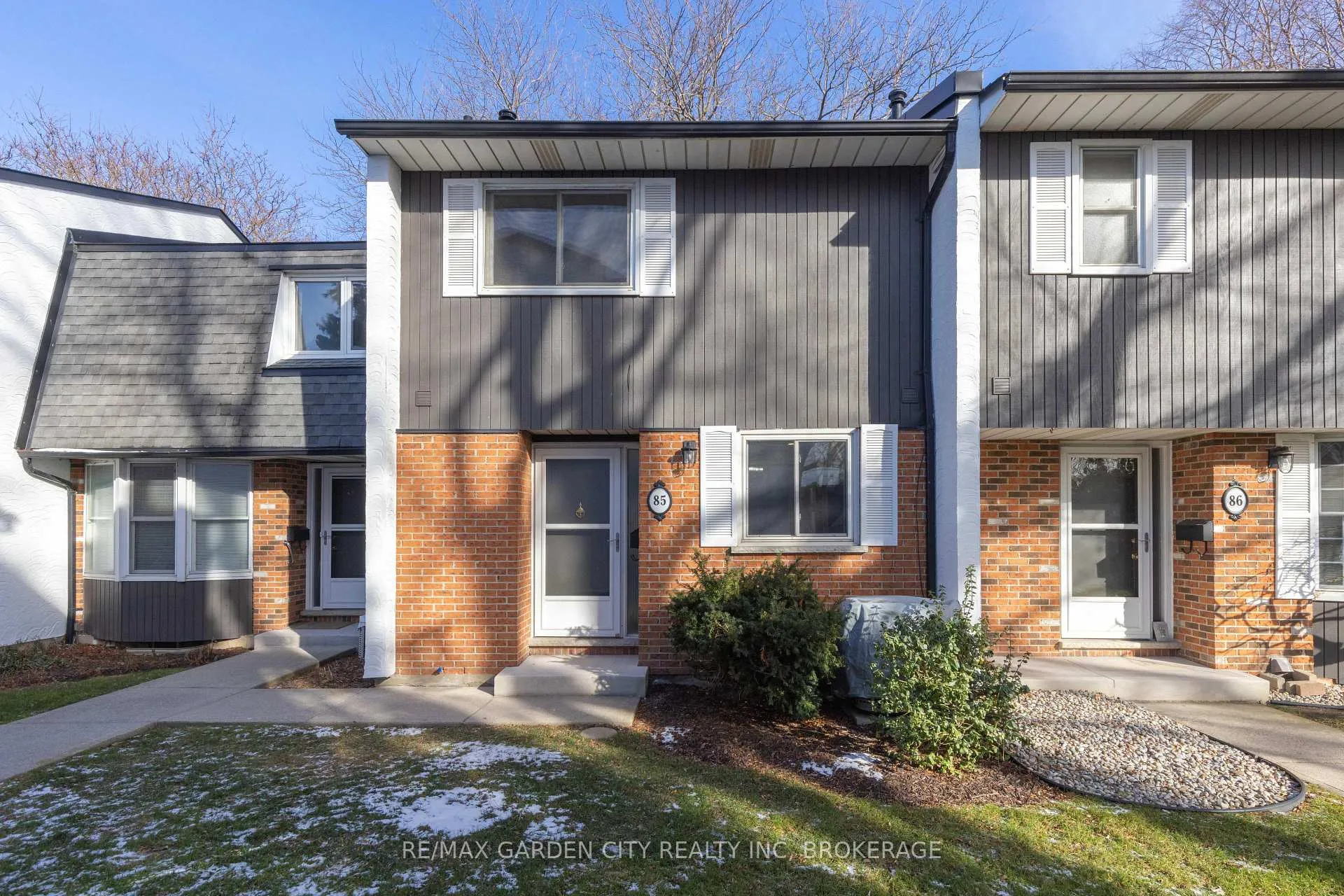 Photo 3 of Unit 85, 77 Linwell Road, St. Catharines, Lakeport — HOMEH