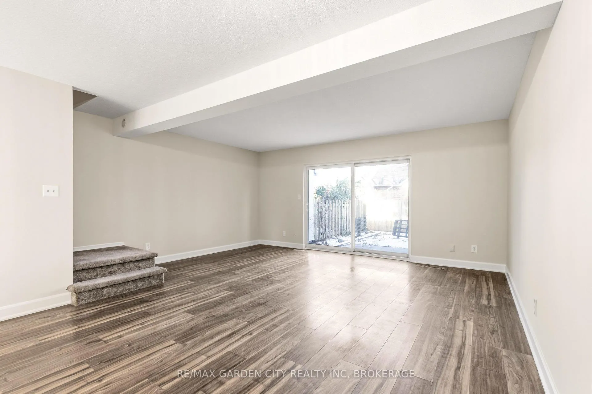 Photo 9 of Unit 85, 77 Linwell Road, St. Catharines, Lakeport — HOMEH