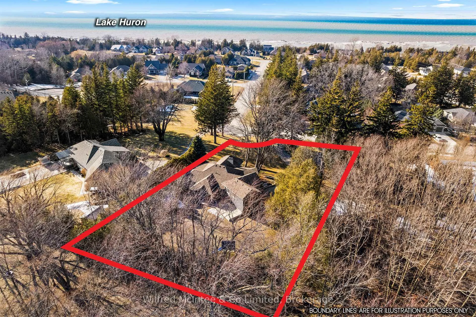 Photo 5 of 31 Tanya Crescent, Huron-Kinloss — HOMEH
