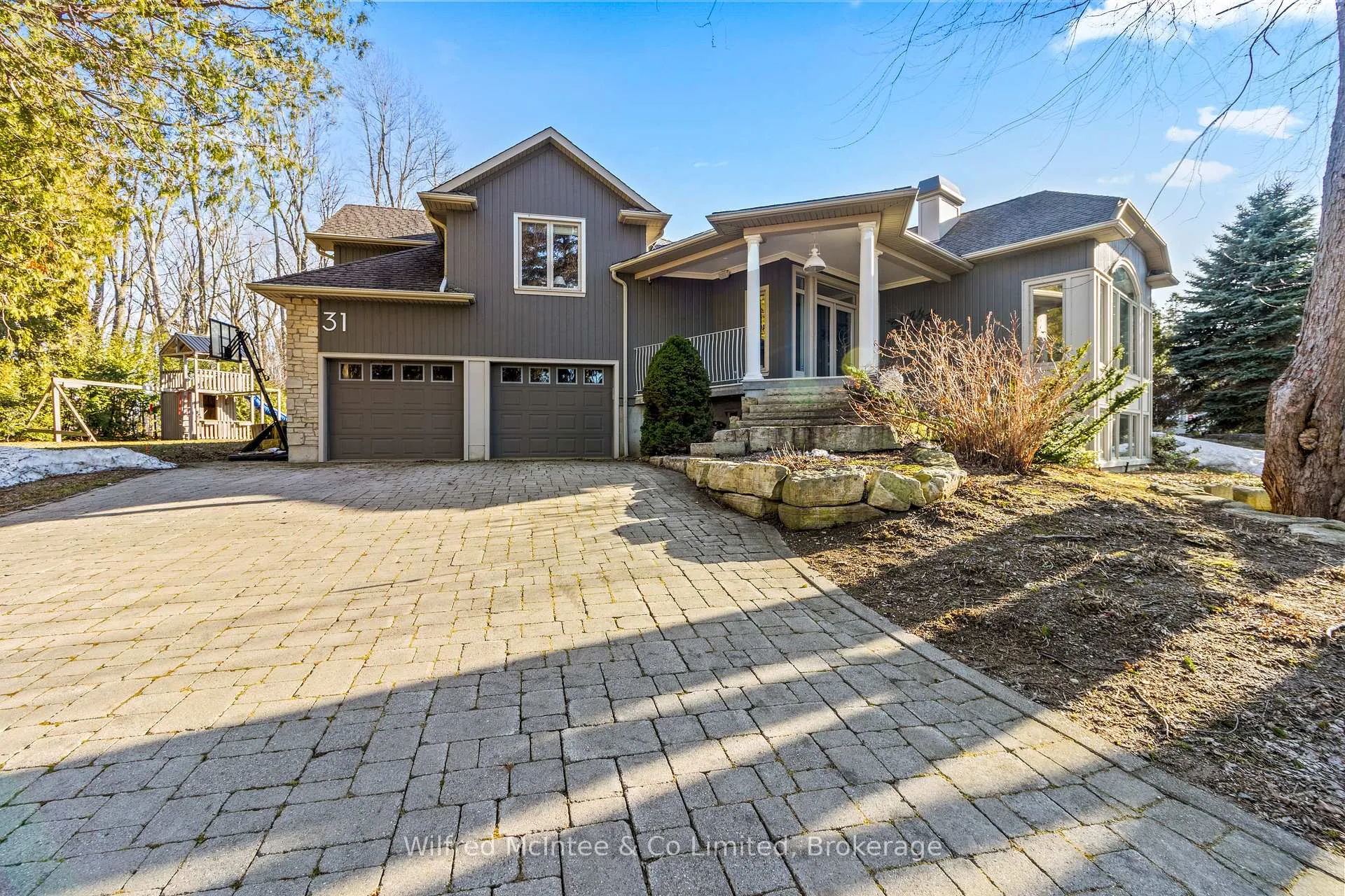 Photo 3 of 31 Tanya Crescent, Huron-Kinloss — HOMEH