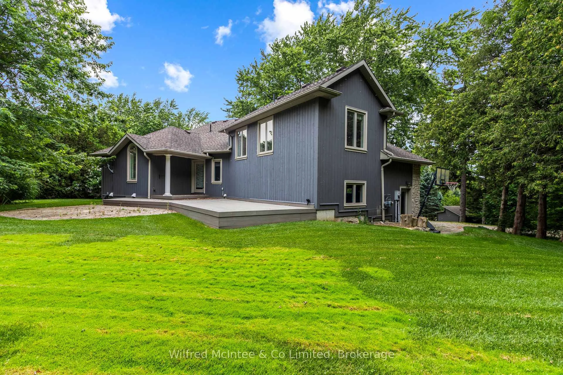 Photo 20 of 31 Tanya Crescent, Huron-Kinloss — HOMEH