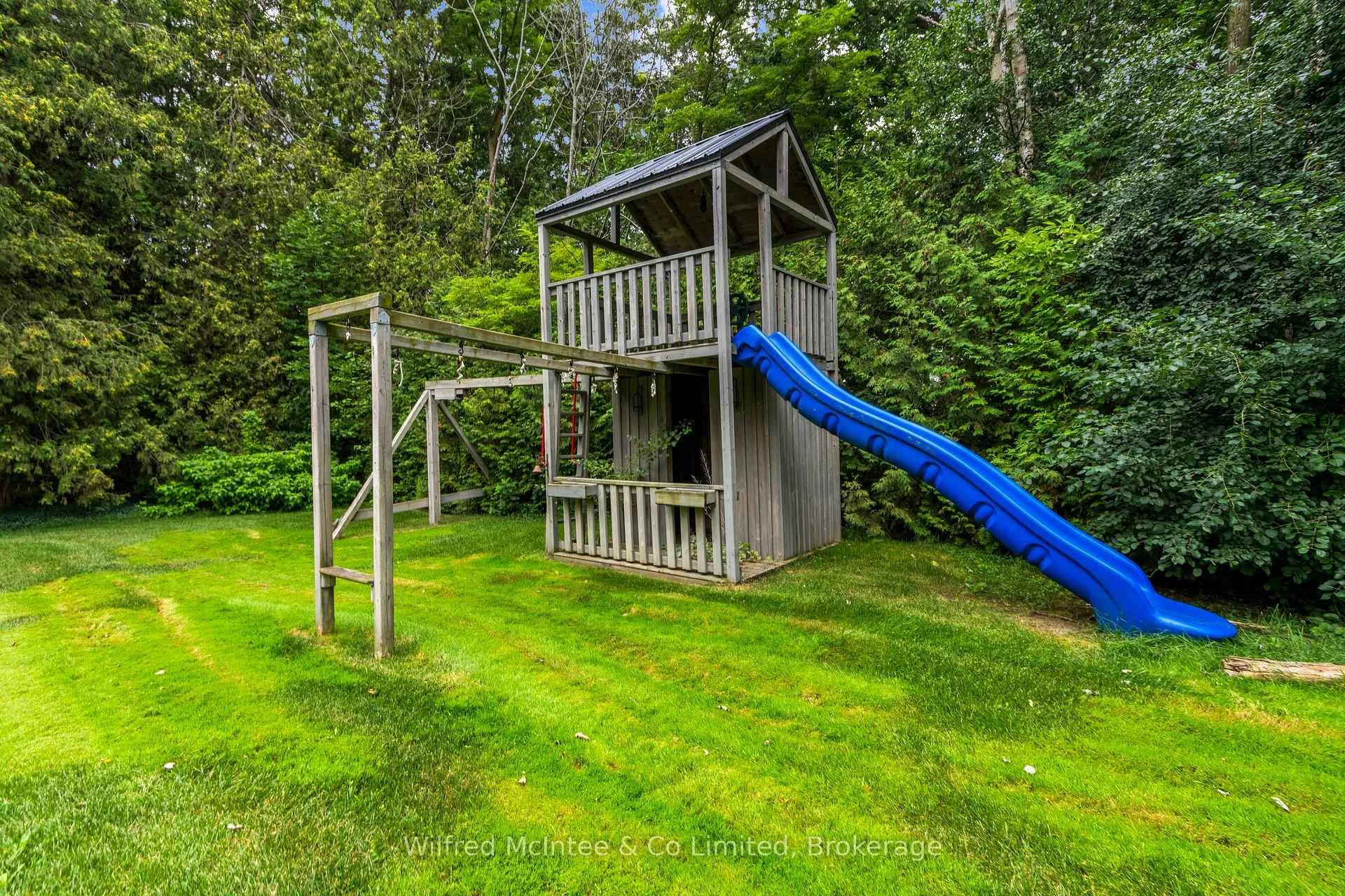 Photo 77 of 31 Tanya Crescent, Huron-Kinloss — HOMEH