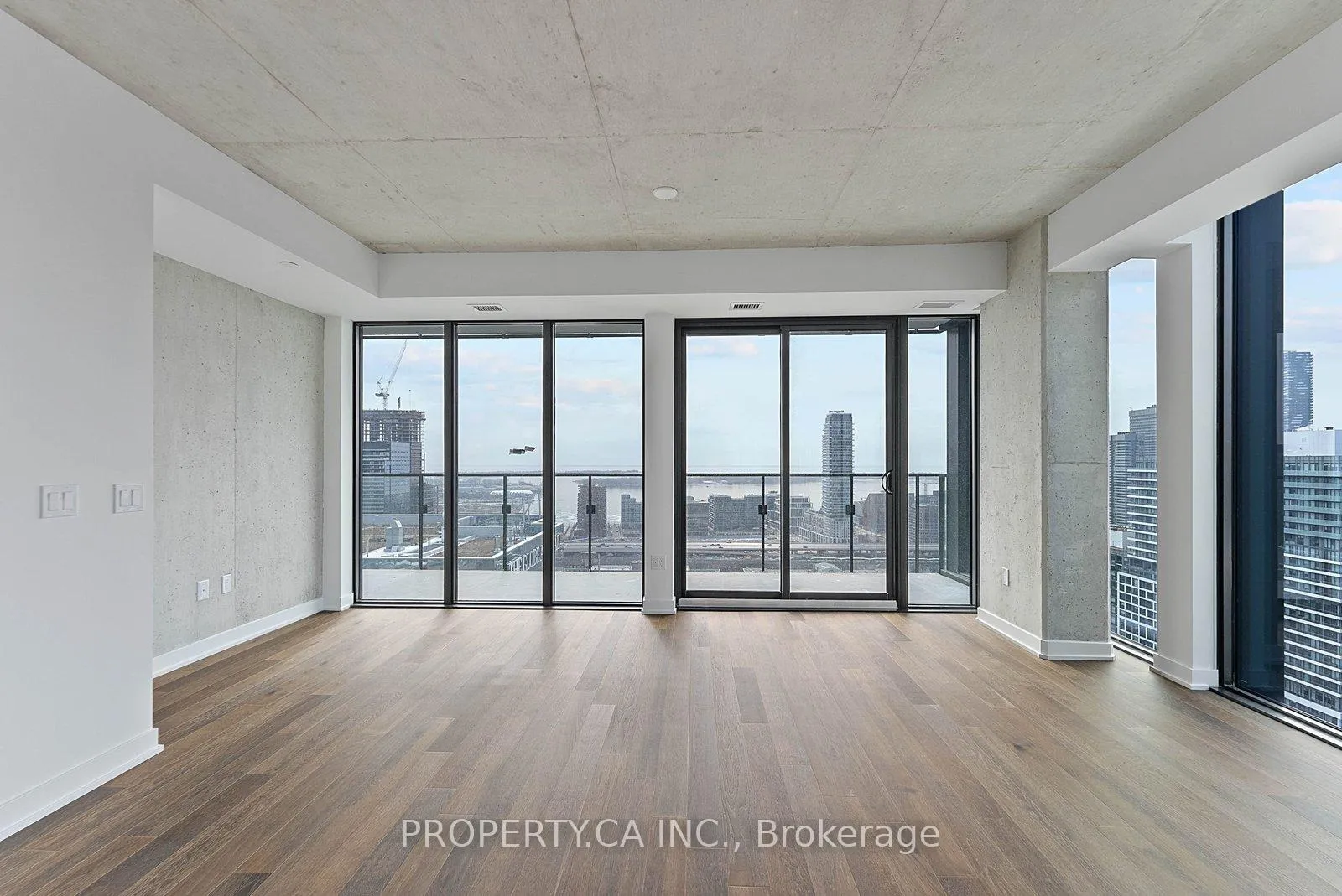 Photo 11 of Unit 3002, 284 King Street E, Toronto, Moss Park — HOMEH