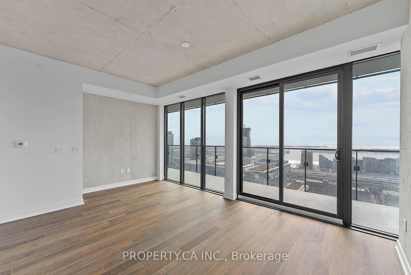 Photo 13 of Unit 3002, 284 King Street E, Toronto, Moss Park — HOMEH