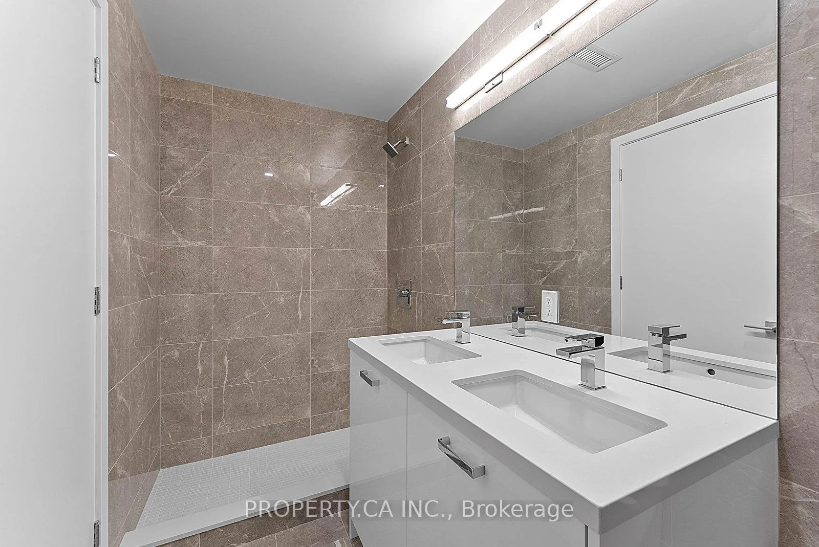 Photo 19 of Unit 3002, 284 King Street E, Toronto, Moss Park — HOMEH