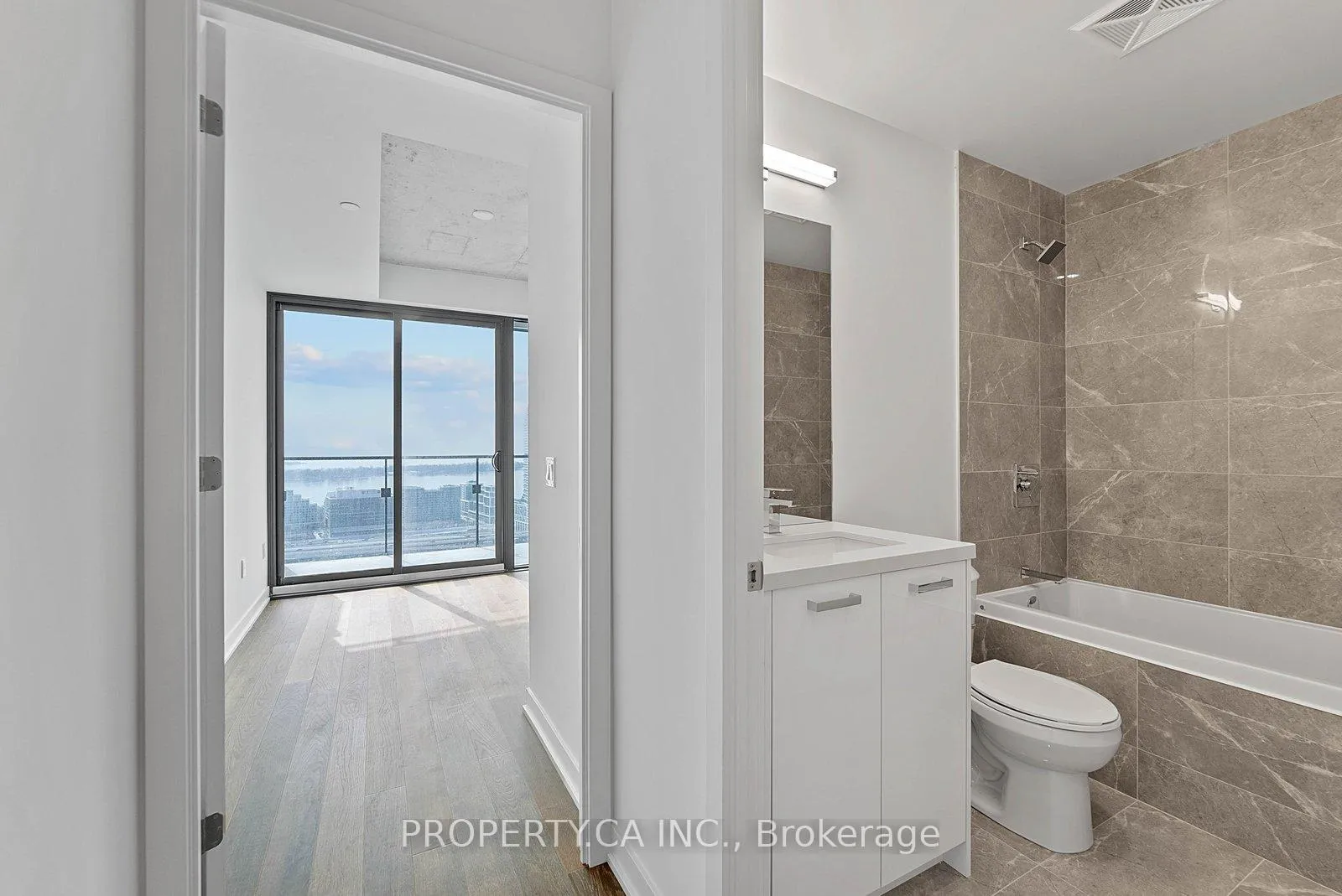 Photo 23 of Unit 3002, 284 King Street E, Toronto, Moss Park — HOMEH