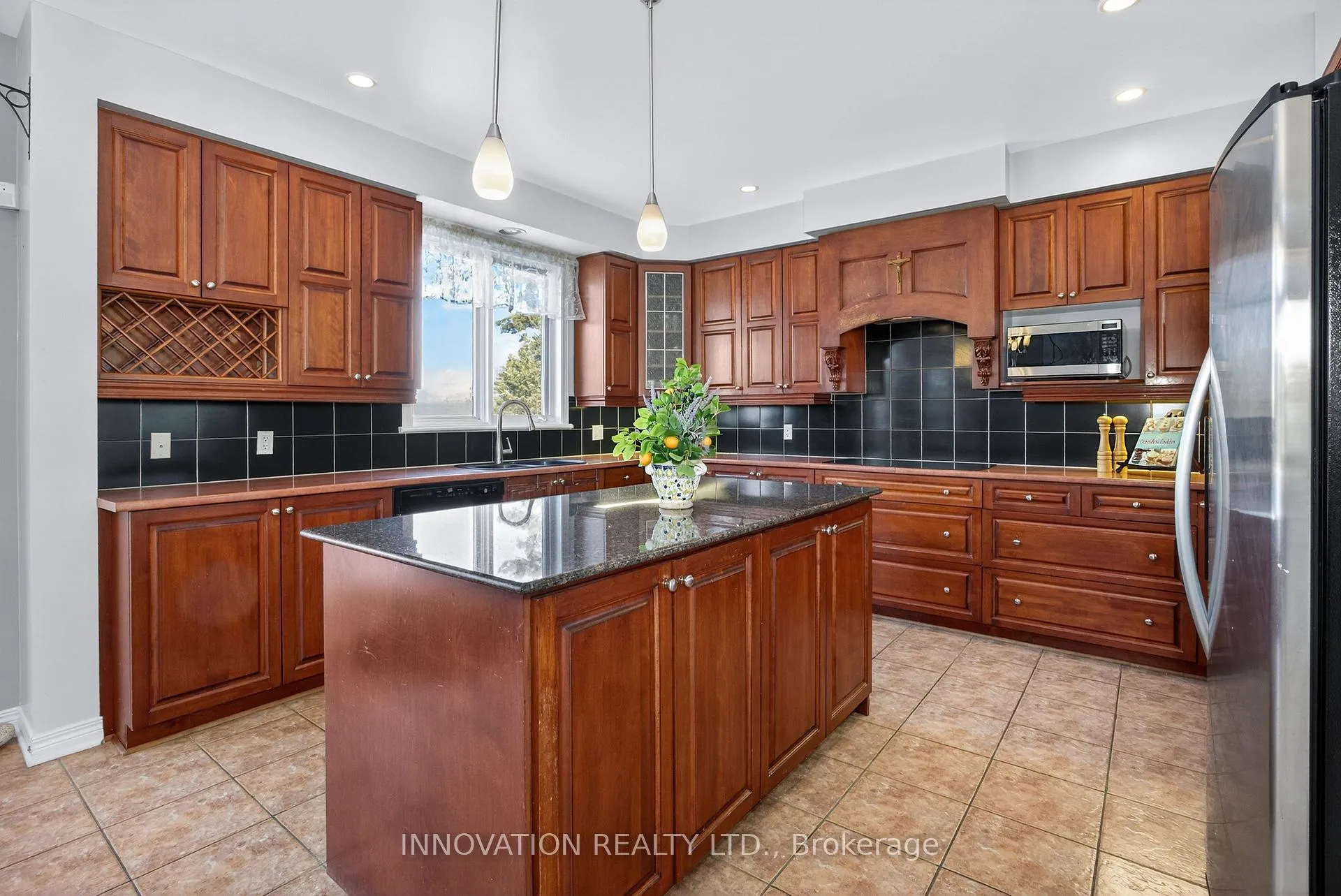 Photo 11 of 1911 Caprihani Way, Ottawa, Springridge/East Village — HOMEH