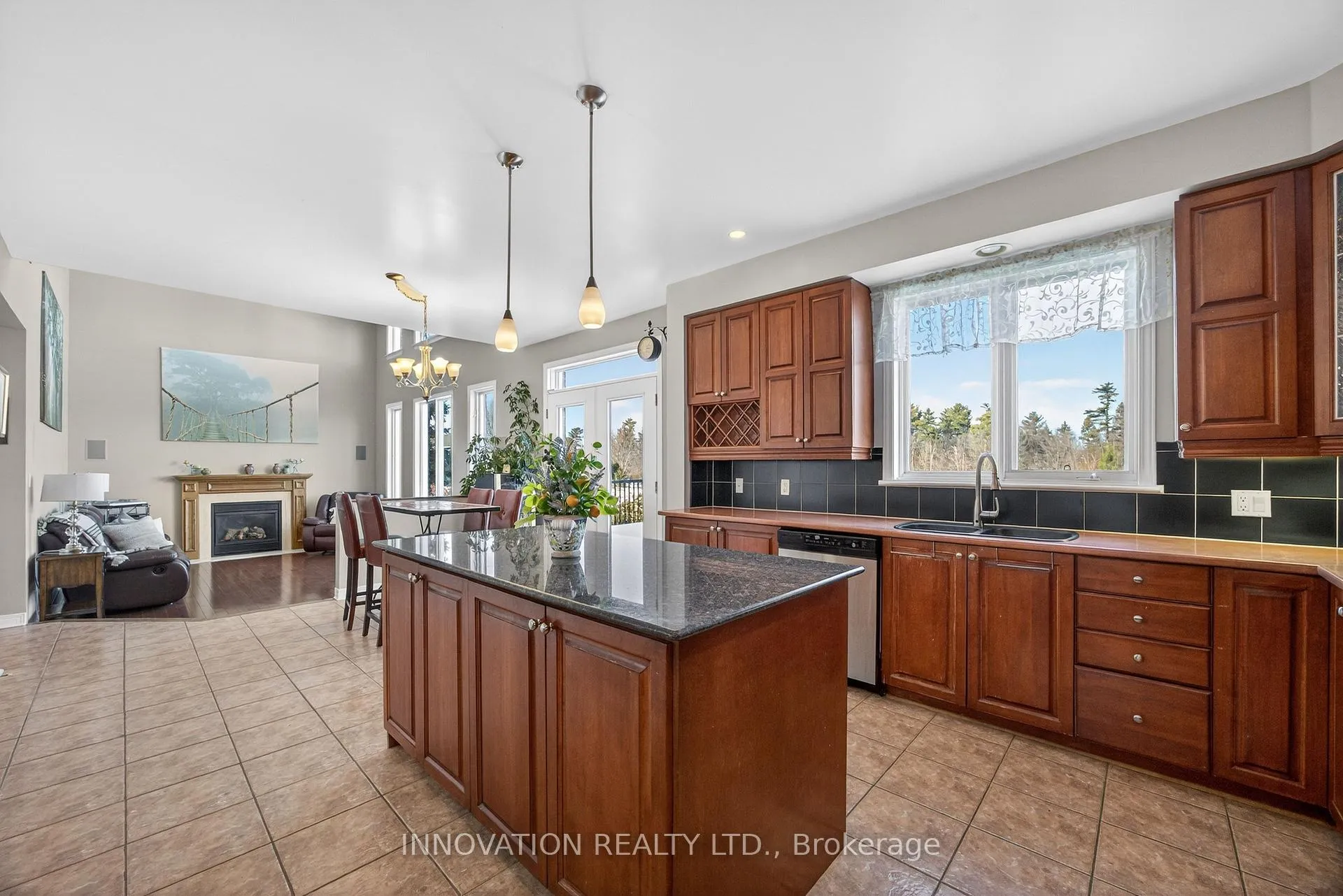 Photo 14 of 1911 Caprihani Way, Ottawa, Springridge/East Village — HOMEH