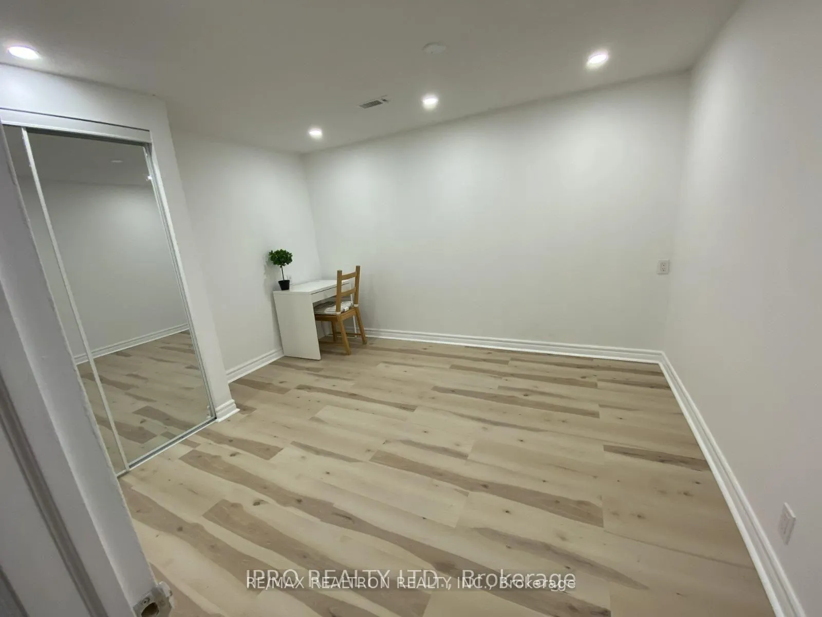 Photo 10 of Unit Bsmnt, 46 Wheeling Drive, Scarborough, Rouge — HOMEH