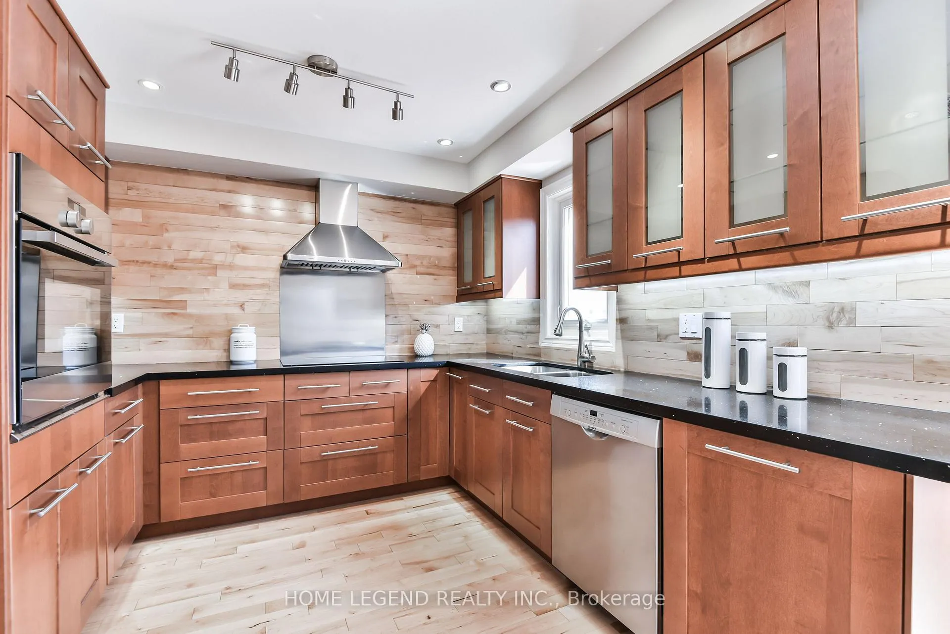Photo 6 of 3 Gandy Court, Ajax, Central West — HOMEH