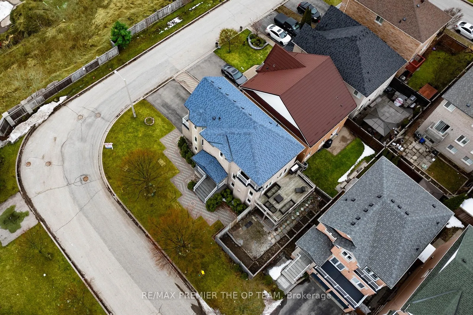 Photo 14 of 2 La Maria Lane, Vaughan, Vellore Village — HOMEH