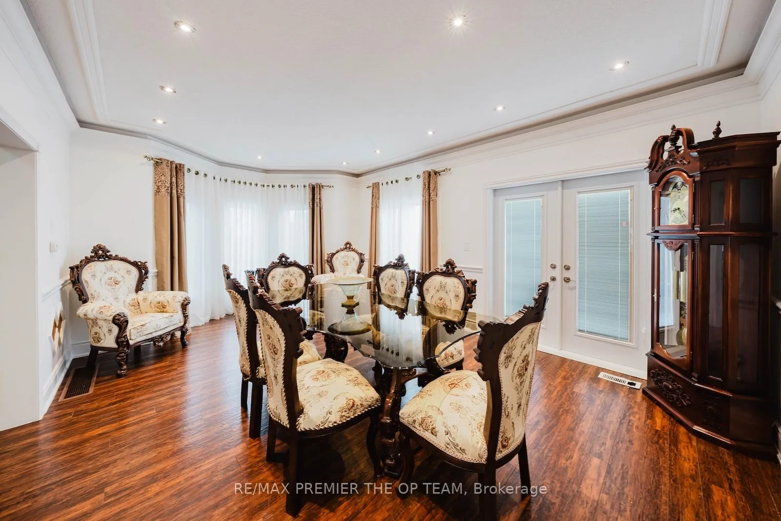 Photo 16 of 2 La Maria Lane, Vaughan, Vellore Village — HOMEH