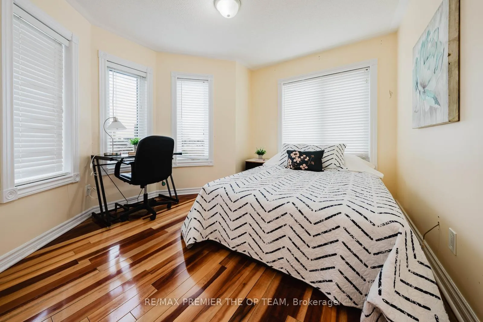 Photo 25 of 2 La Maria Lane, Vaughan, Vellore Village — HOMEH