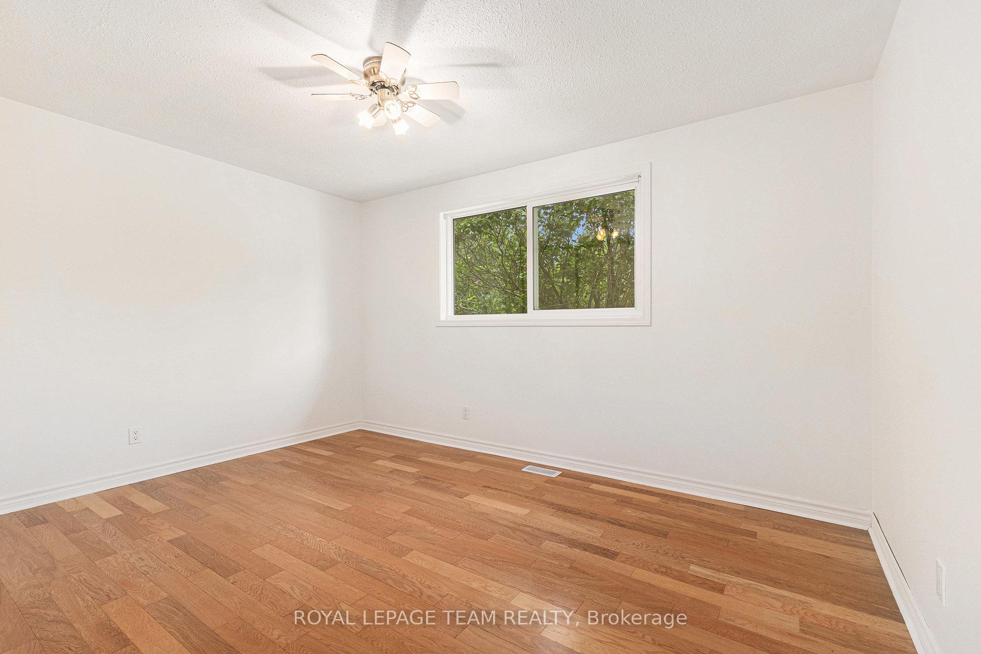 Photo 14 of 104 Burns Drive, McNab/Braeside, Mcnab/Braeside Twps — HOMEH