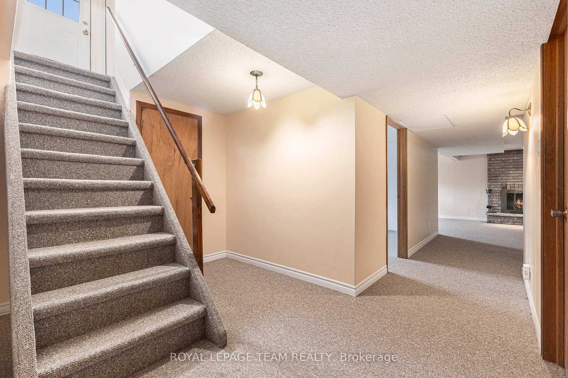Photo 21 of 104 Burns Drive, McNab/Braeside, Mcnab/Braeside Twps — HOMEH