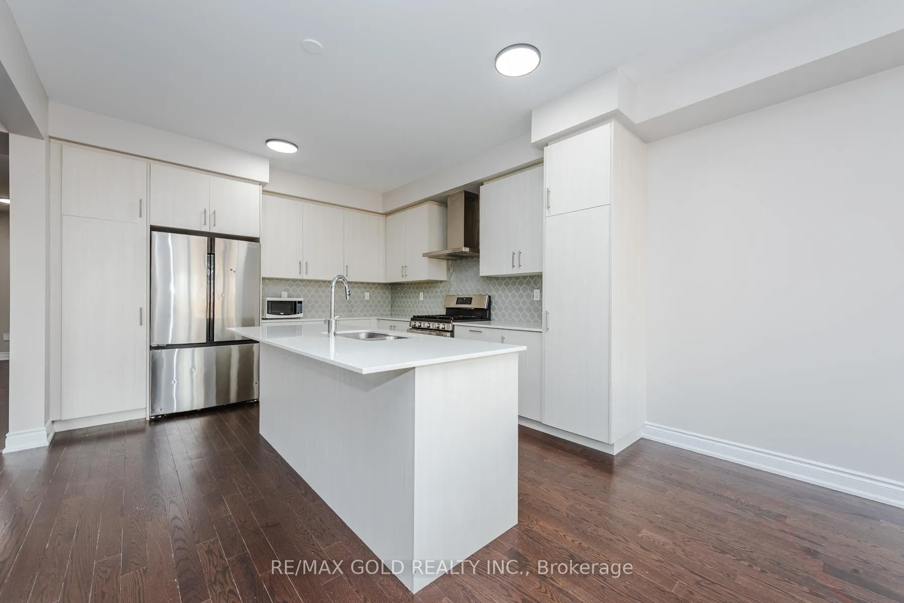 Photo 20 of 26 Ixworth Circle, Brampton, Bram West — HOMEH