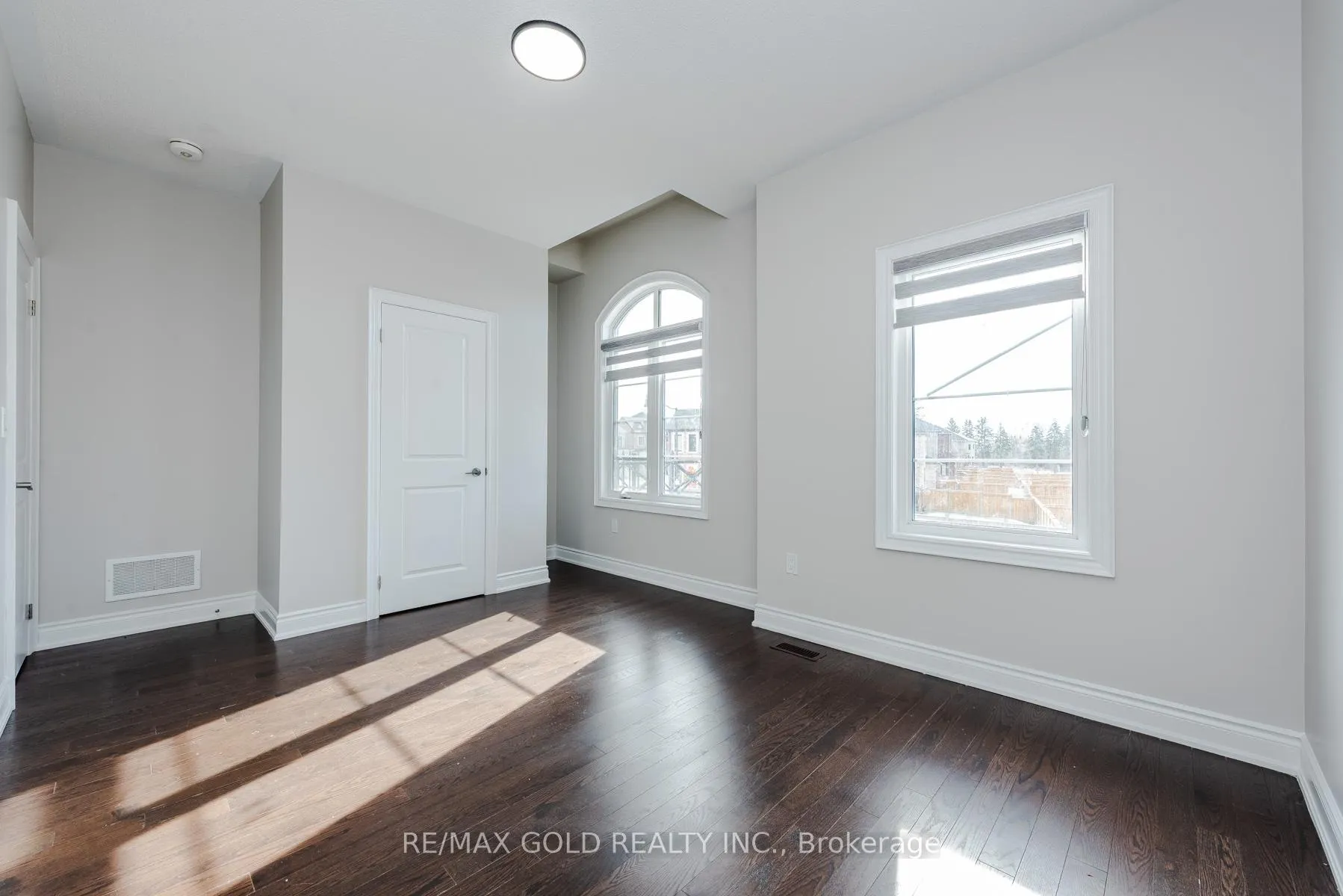 Photo 29 of 26 Ixworth Circle, Brampton, Bram West — HOMEH