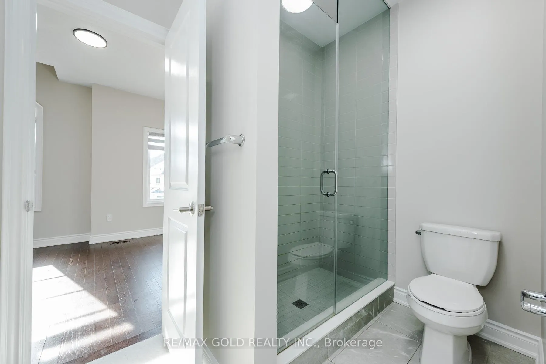 Photo 33 of 26 Ixworth Circle, Brampton, Bram West — HOMEH