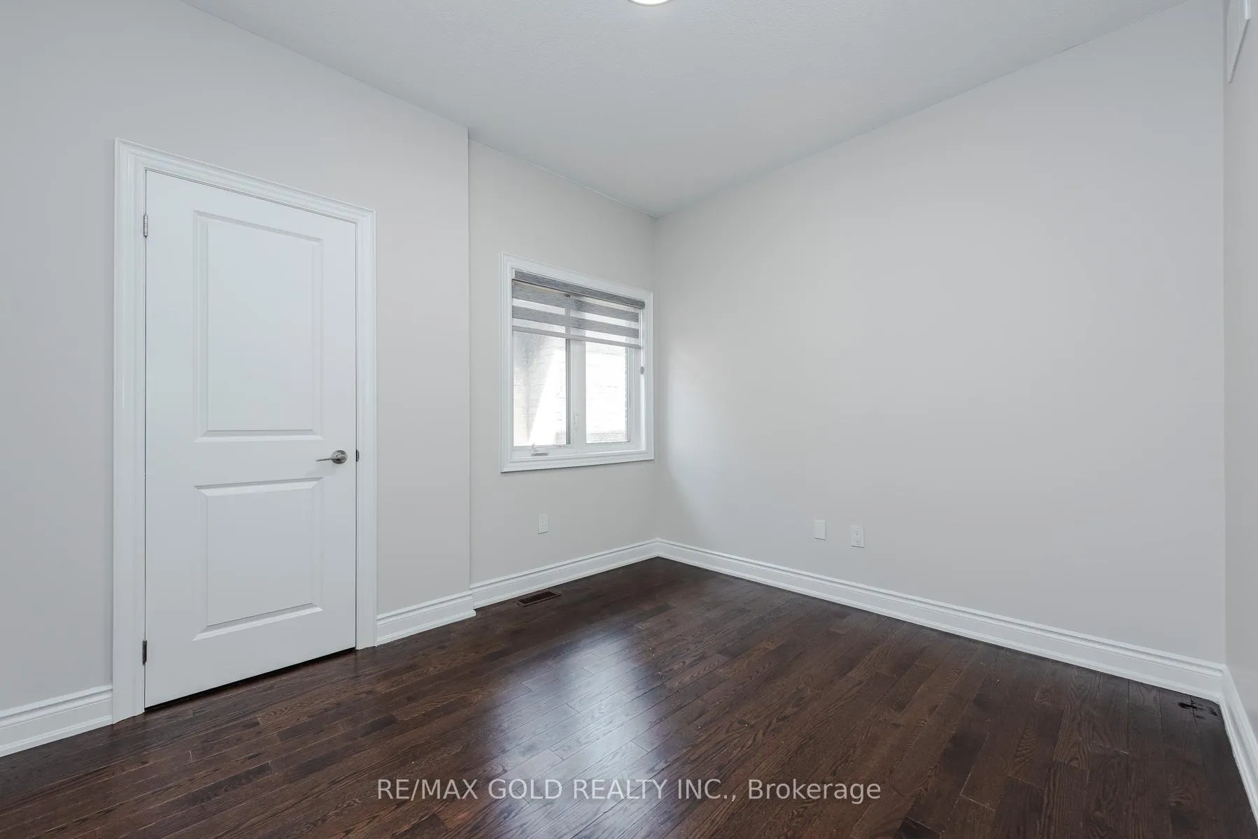 Photo 35 of 26 Ixworth Circle, Brampton, Bram West — HOMEH