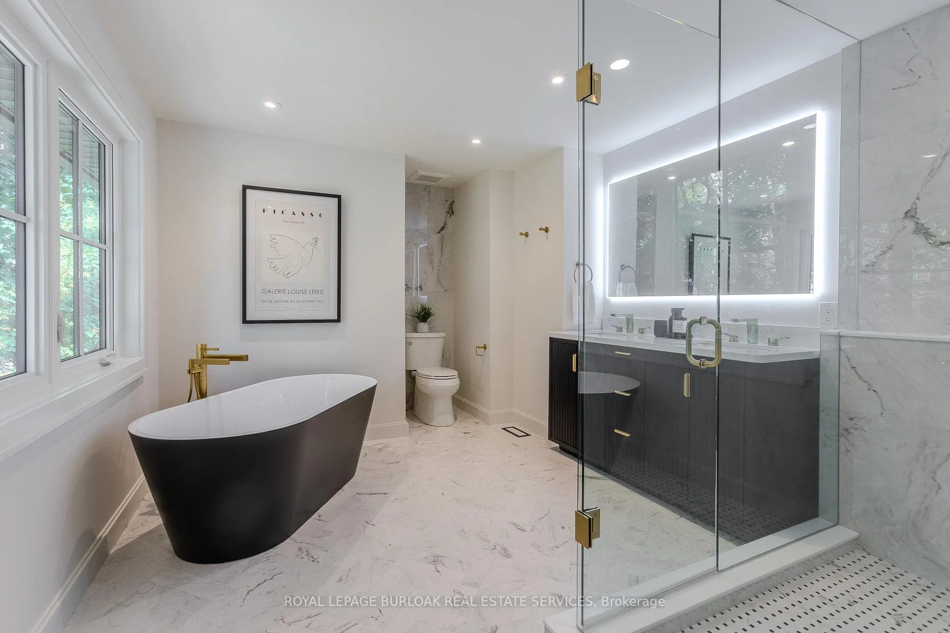 Photo 16 of 3029 Eva Drive, Burlington, Roseland — HOMEH