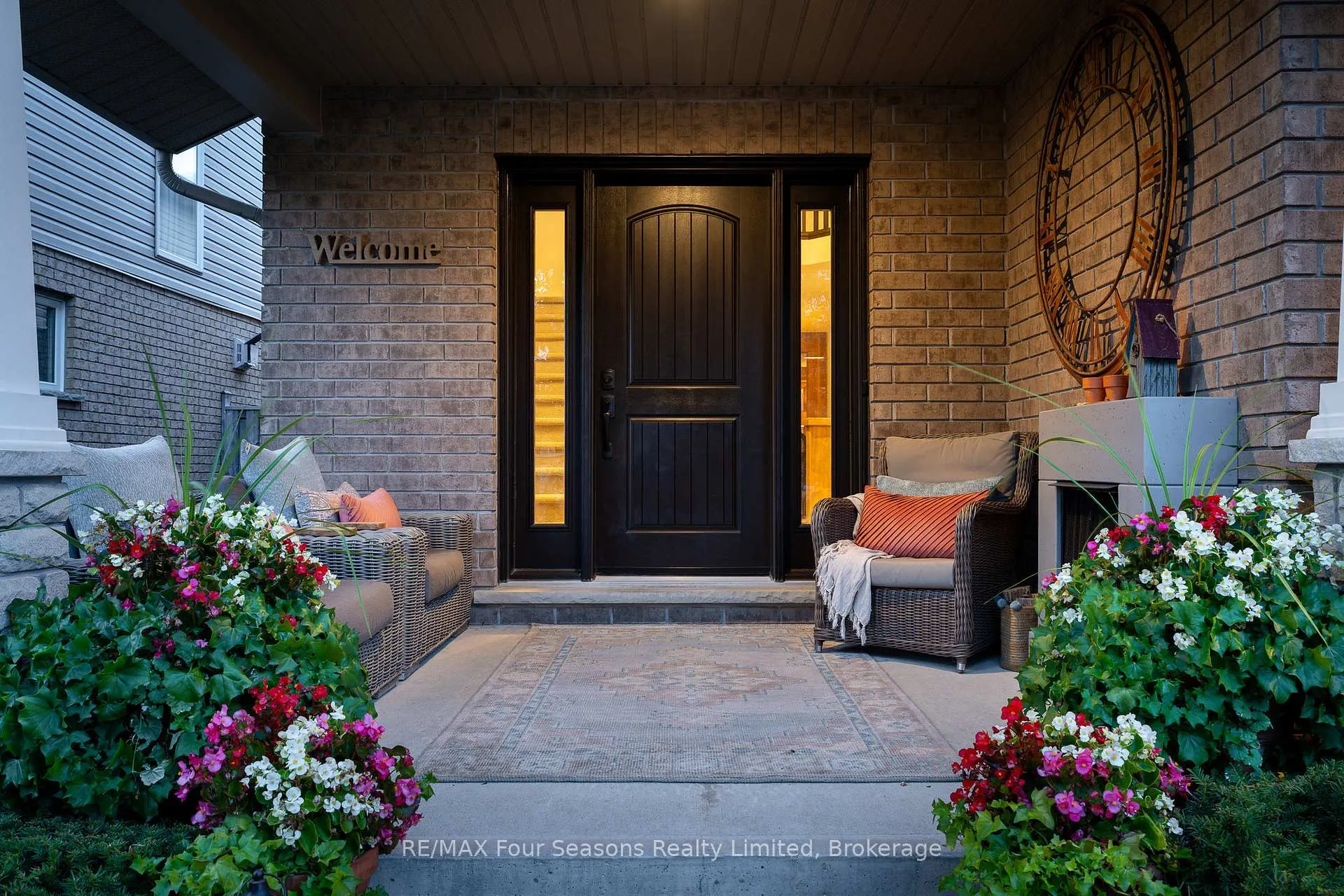 Photo 3 of 5 Kayla Crescent, Collingwood — HOMEH