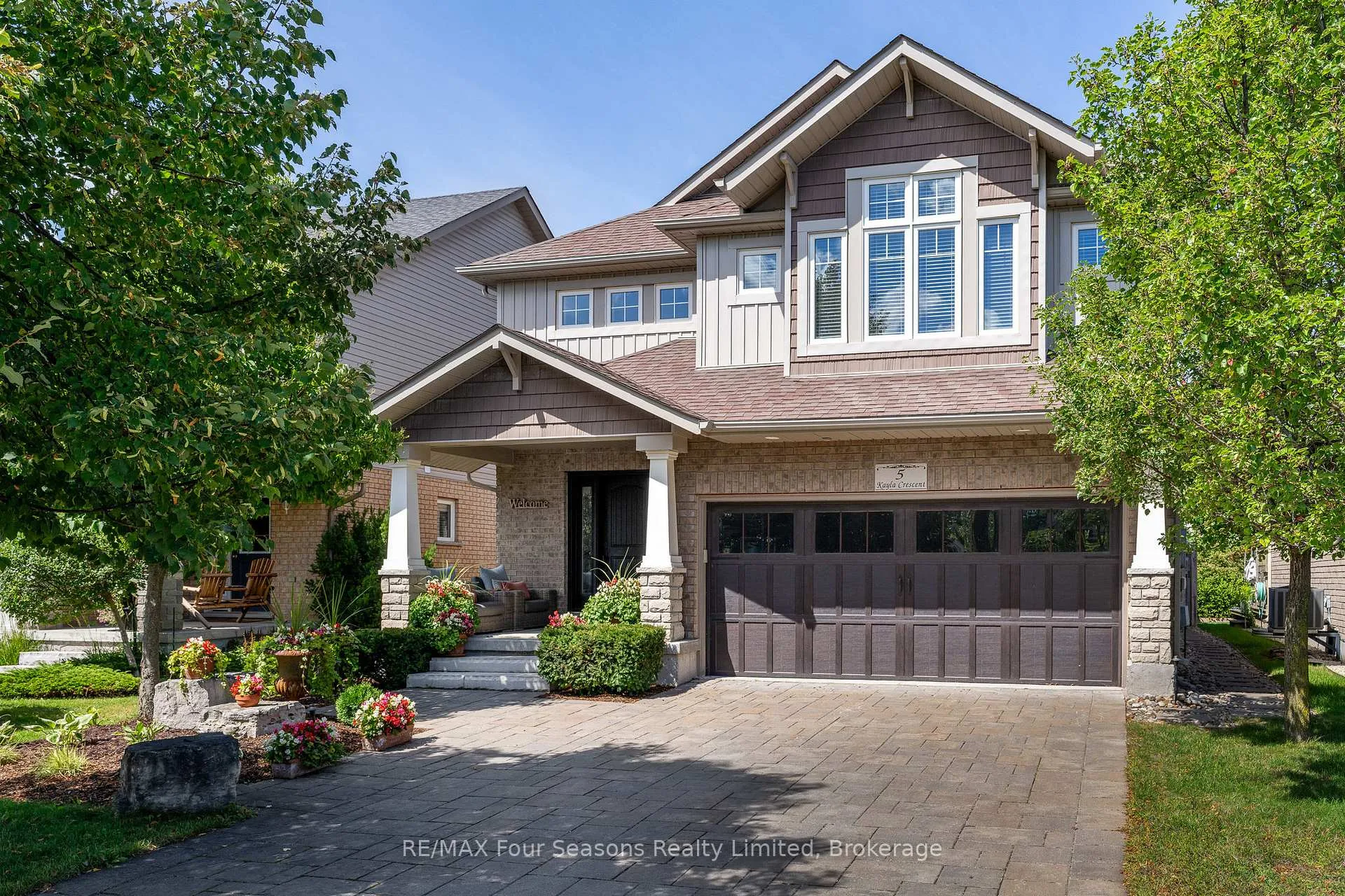 Photo 43 of 5 Kayla Crescent, Collingwood — HOMEH