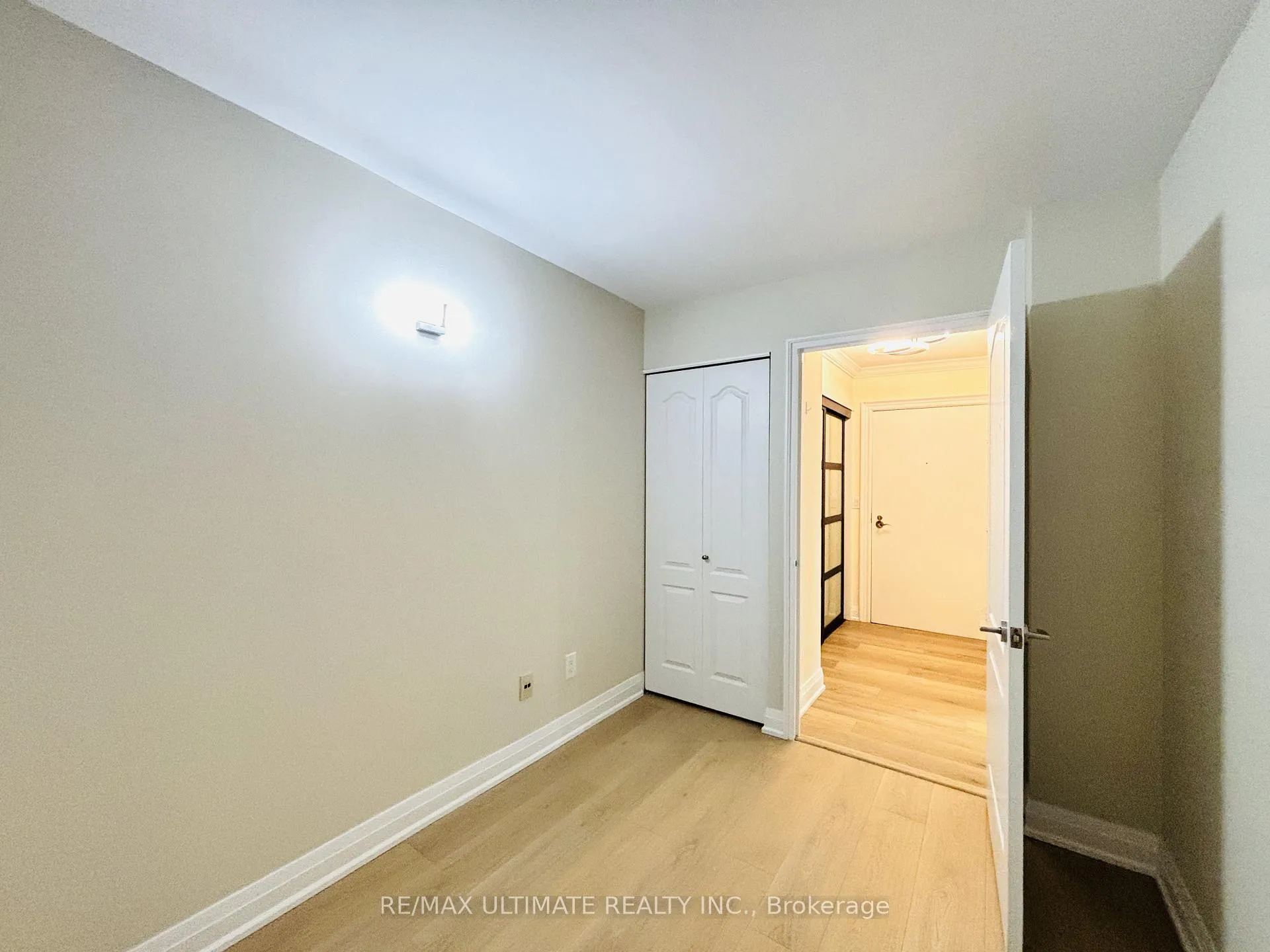 Photo 10 of Unit 1203, 135 Pond Drive, Markham, Commerce Valley — HOMEH