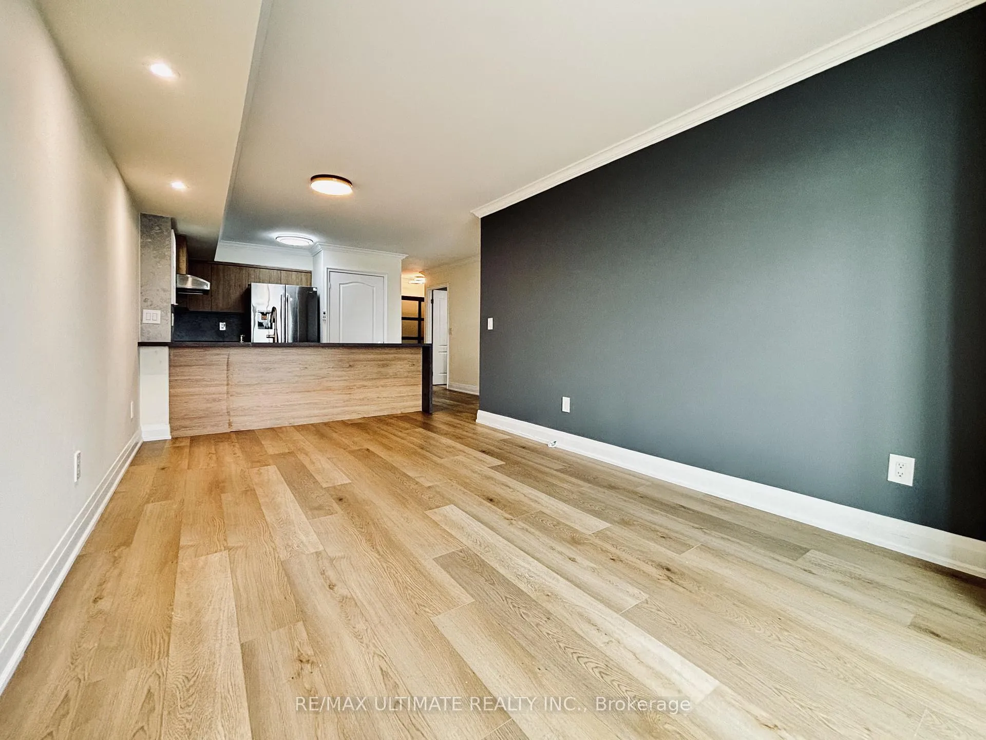 Photo 22 of Unit 1203, 135 Pond Drive, Markham, Commerce Valley — HOMEH