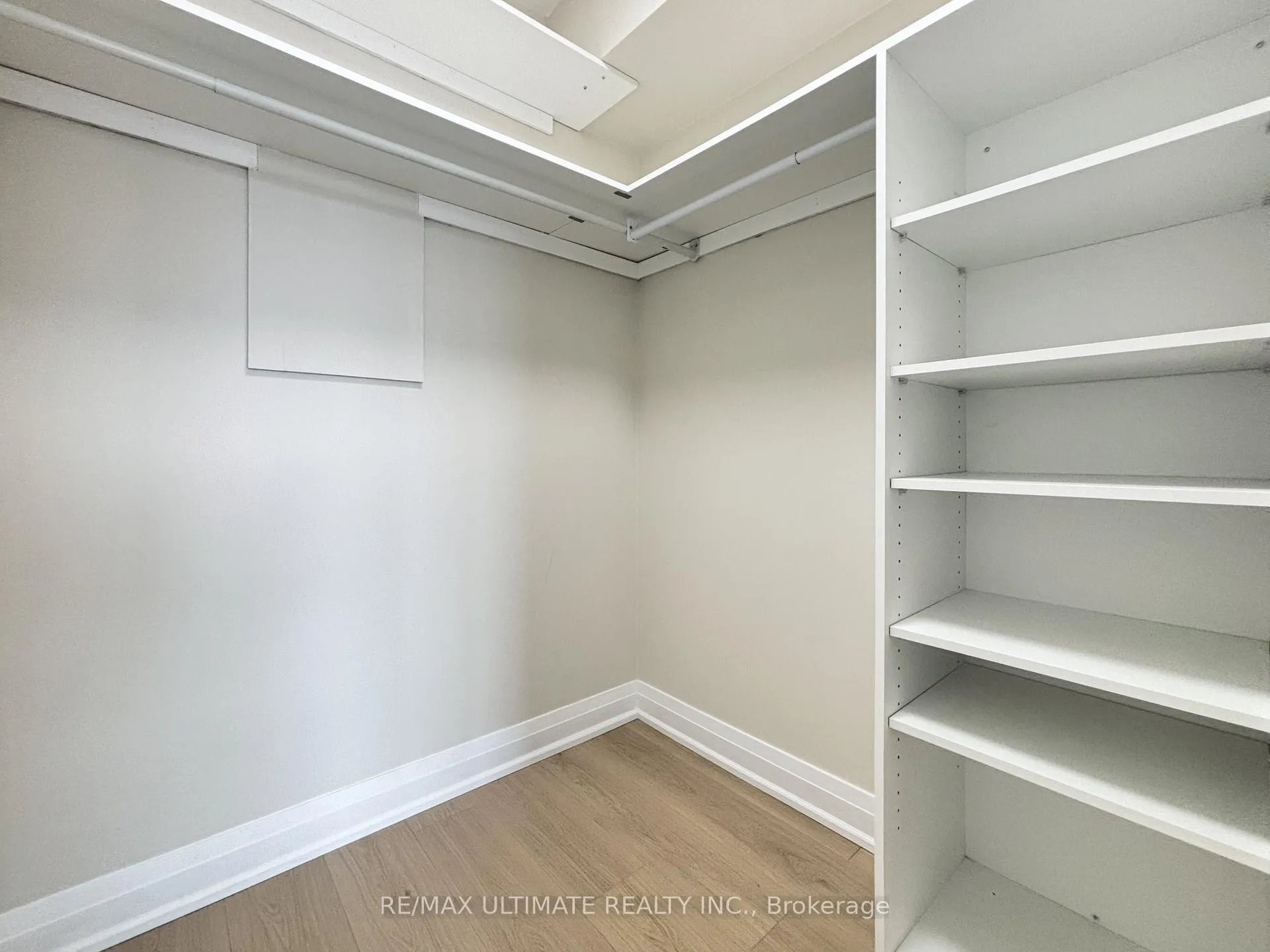 Photo 28 of Unit 1203, 135 Pond Drive, Markham, Commerce Valley — HOMEH