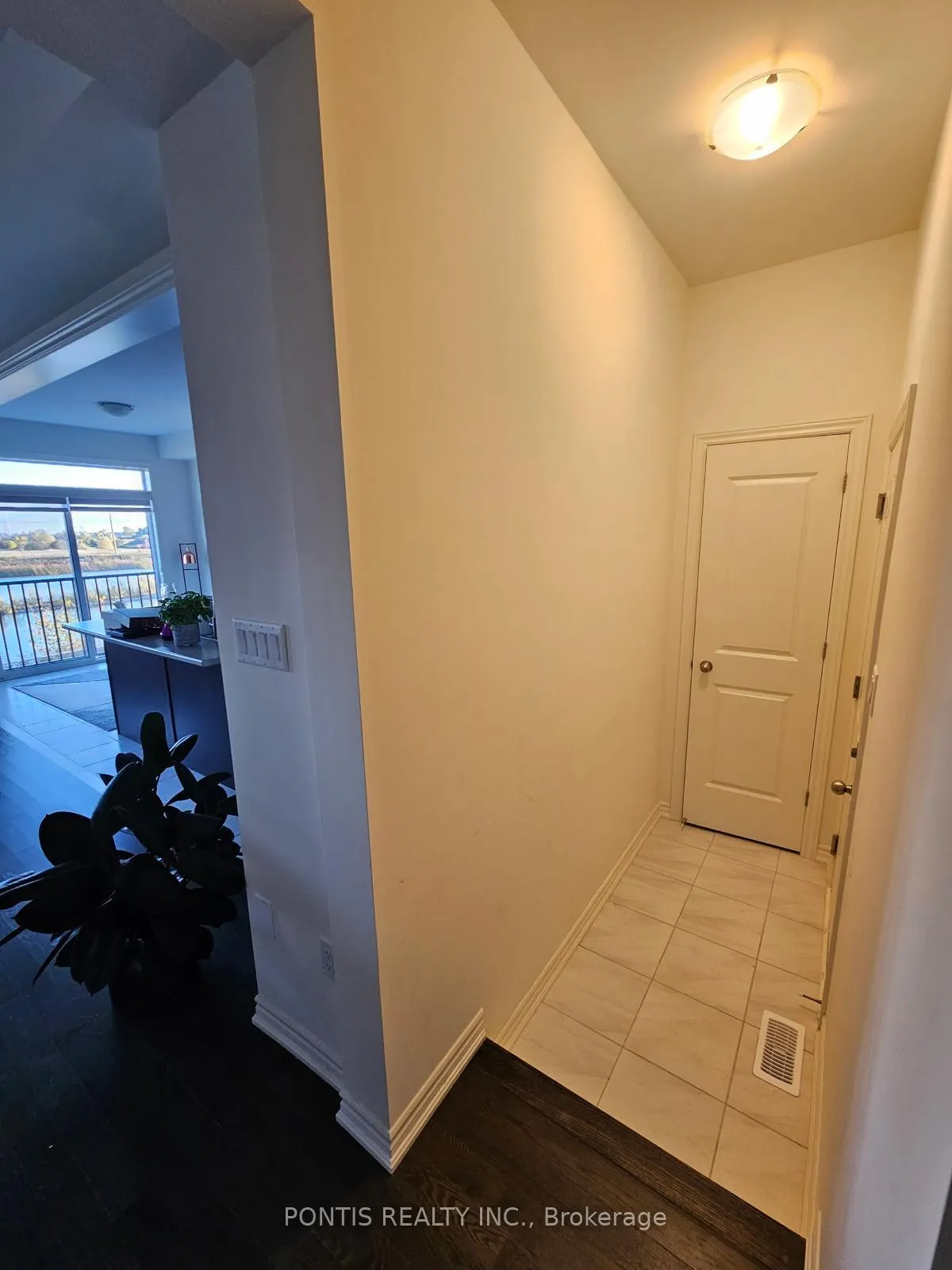 Photo 4 of 1227 Rexton Drive, Oshawa, Kedron — HOMEH