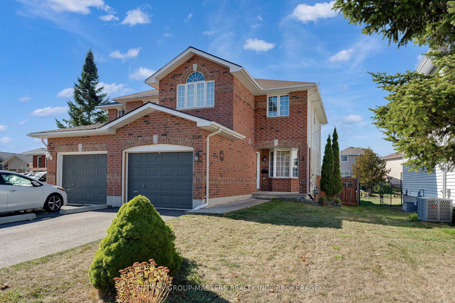 Photo 2 of 1396 Thornwood Crescent, Kingston, City Northwest — HOMEH