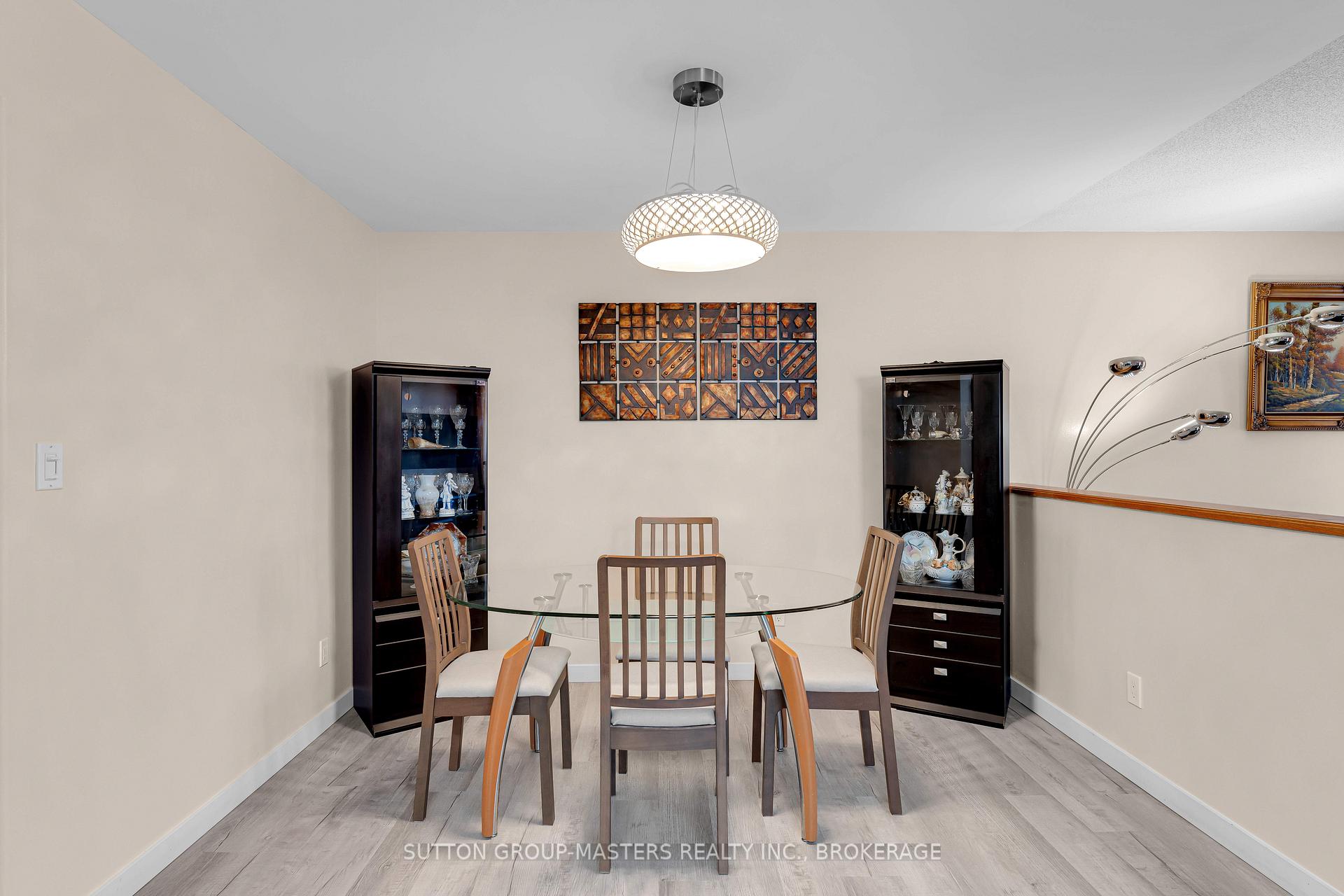 Photo 9 of 1396 Thornwood Crescent, Kingston, City Northwest — HOMEH