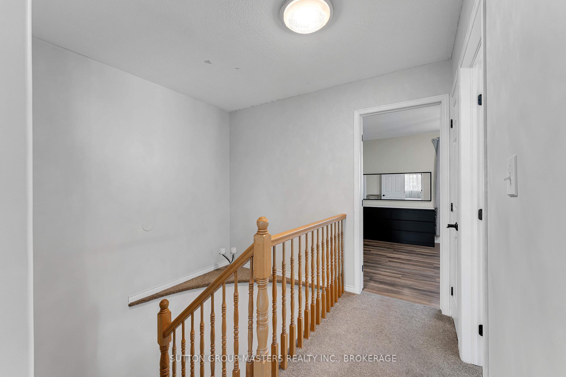 Photo 19 of 1396 Thornwood Crescent, Kingston, City Northwest — HOMEH