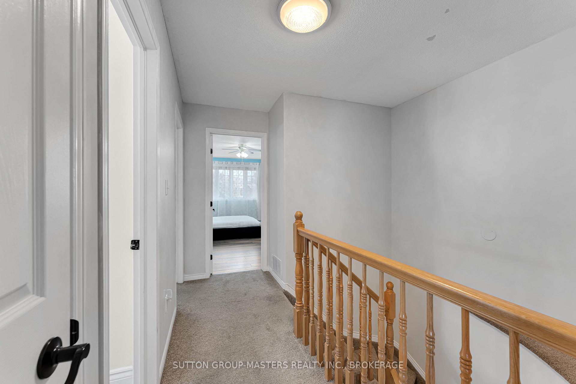 Photo 20 of 1396 Thornwood Crescent, Kingston, City Northwest — HOMEH