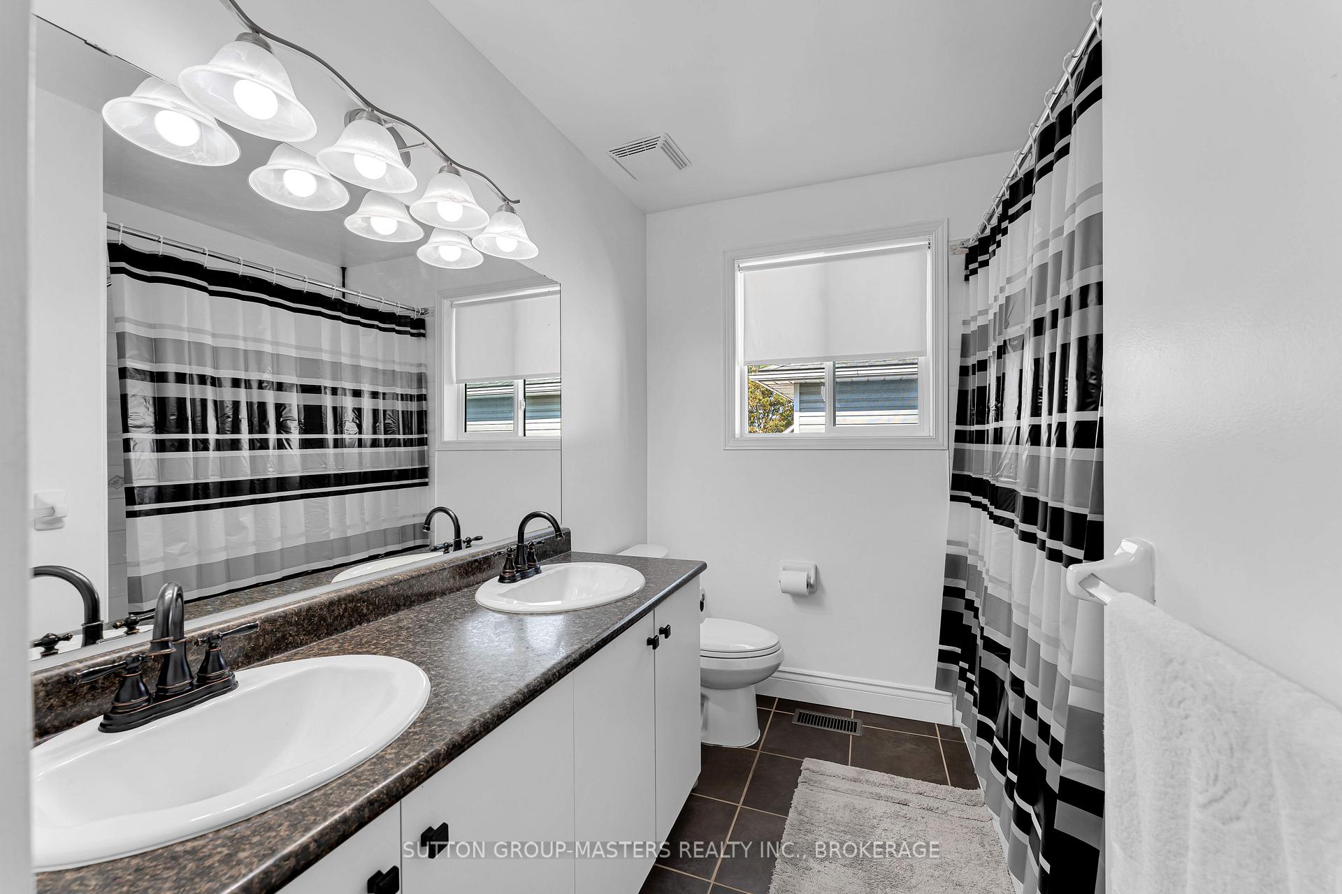 Photo 21 of 1396 Thornwood Crescent, Kingston, City Northwest — HOMEH