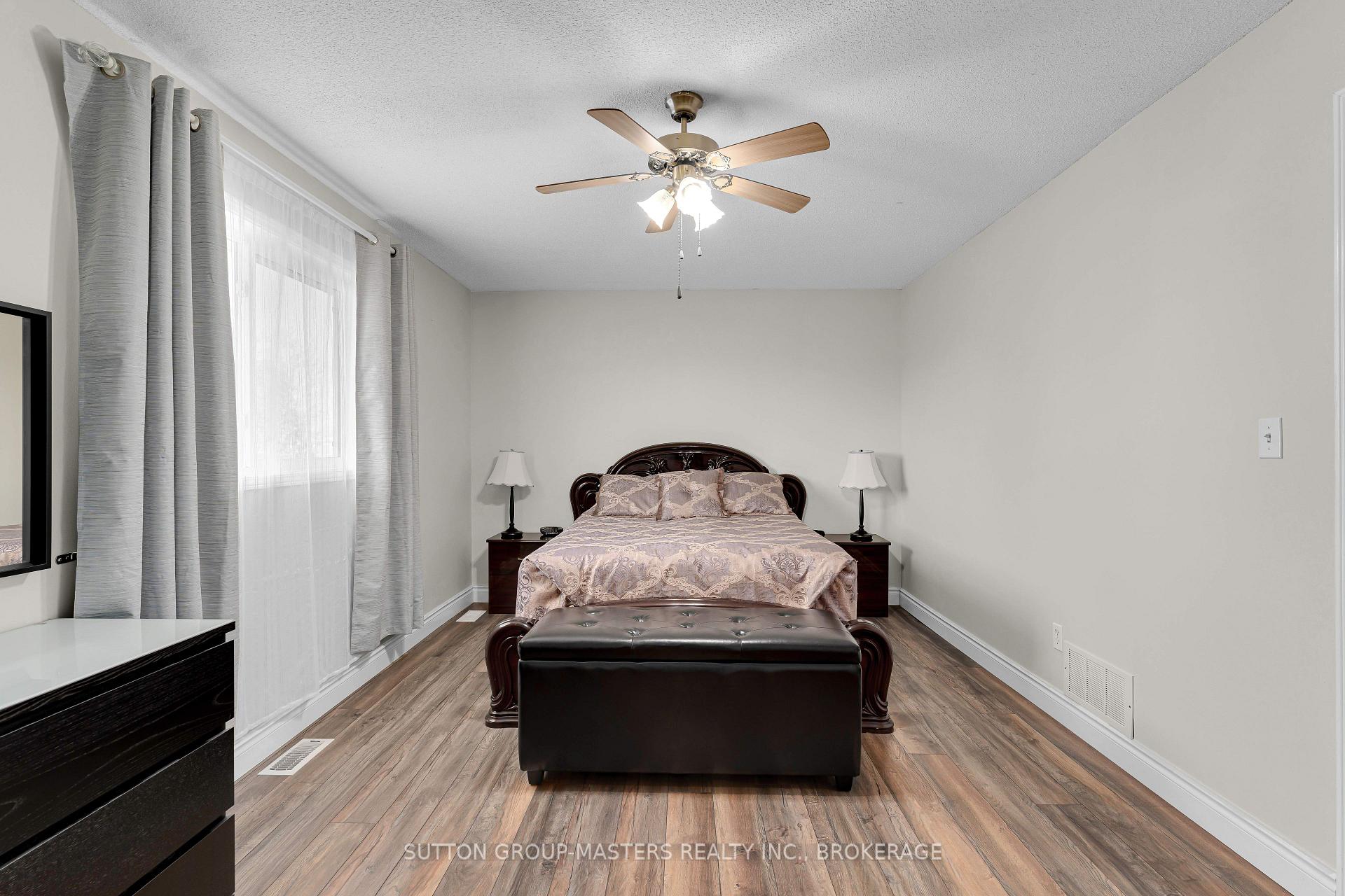Photo 28 of 1396 Thornwood Crescent, Kingston, City Northwest — HOMEH
