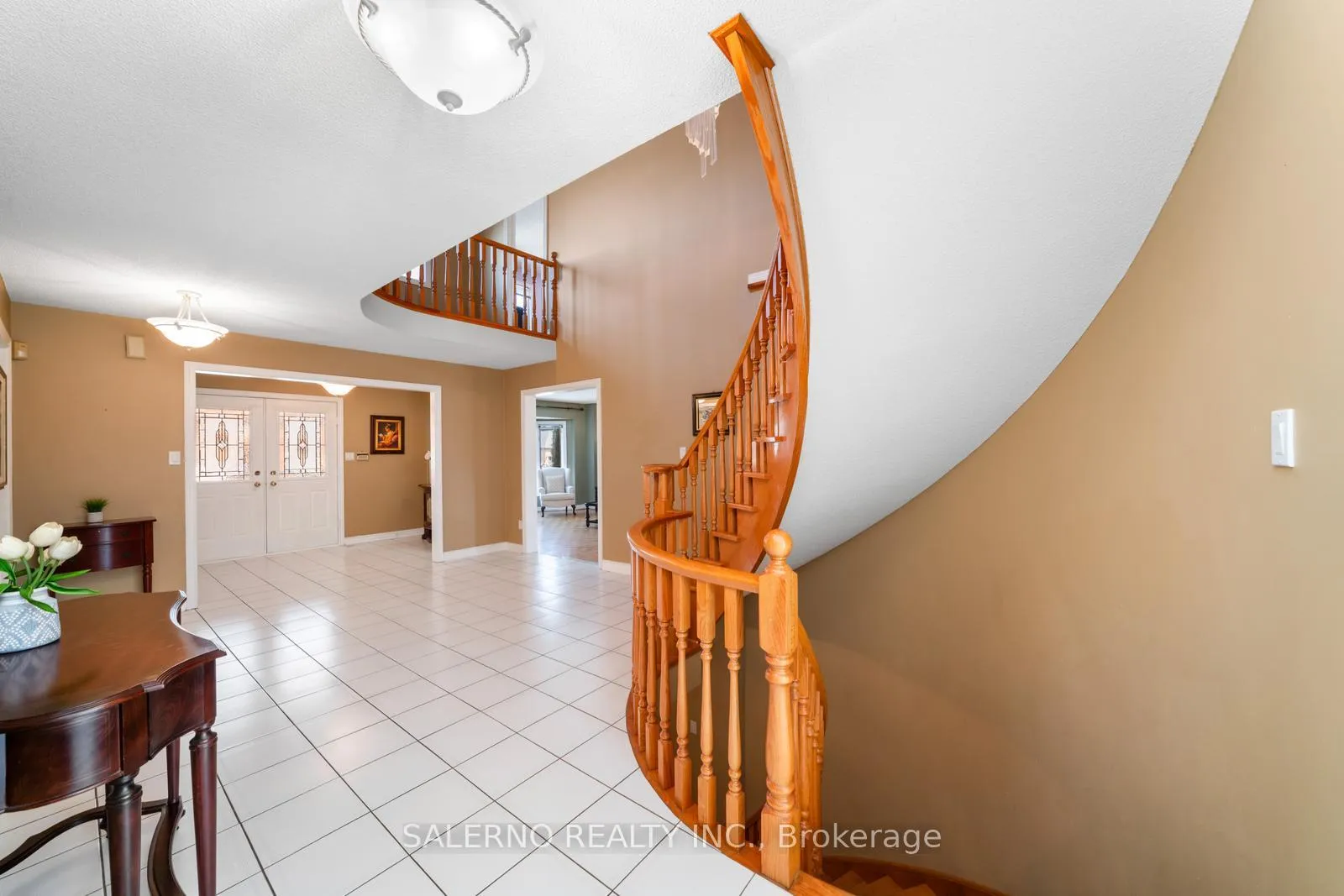 Photo 24 of 42 Columbus Avenue, Vaughan, East Woodbridge — HOMEH