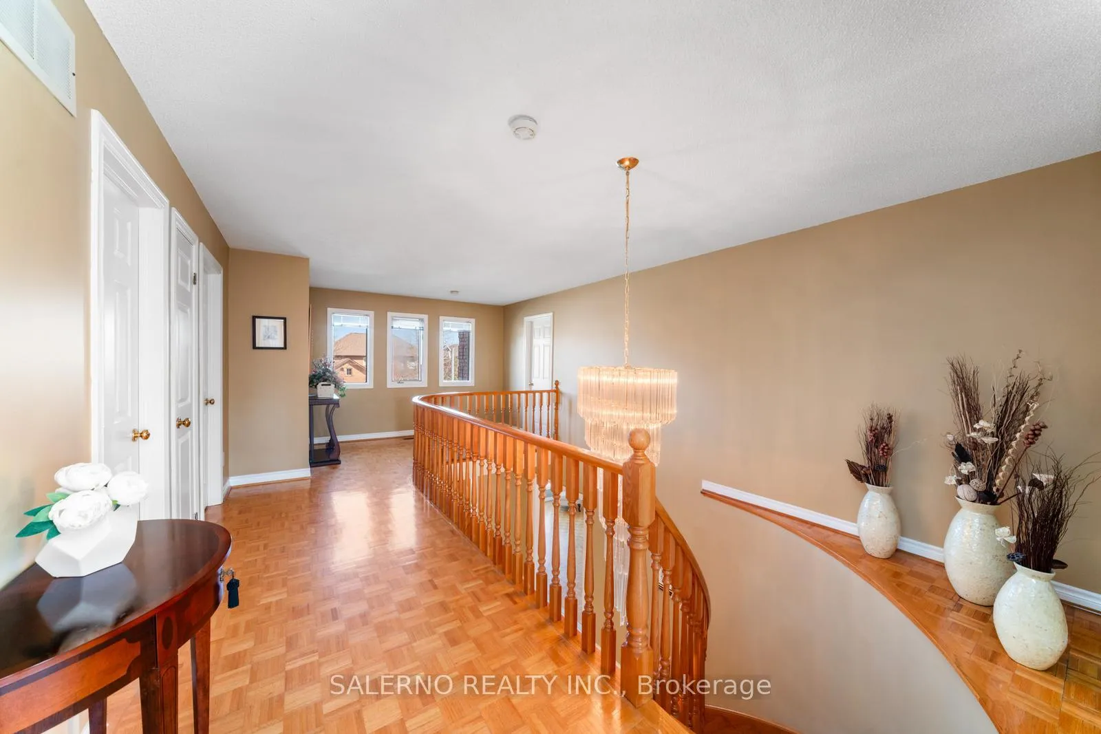 Photo 26 of 42 Columbus Avenue, Vaughan, East Woodbridge — HOMEH