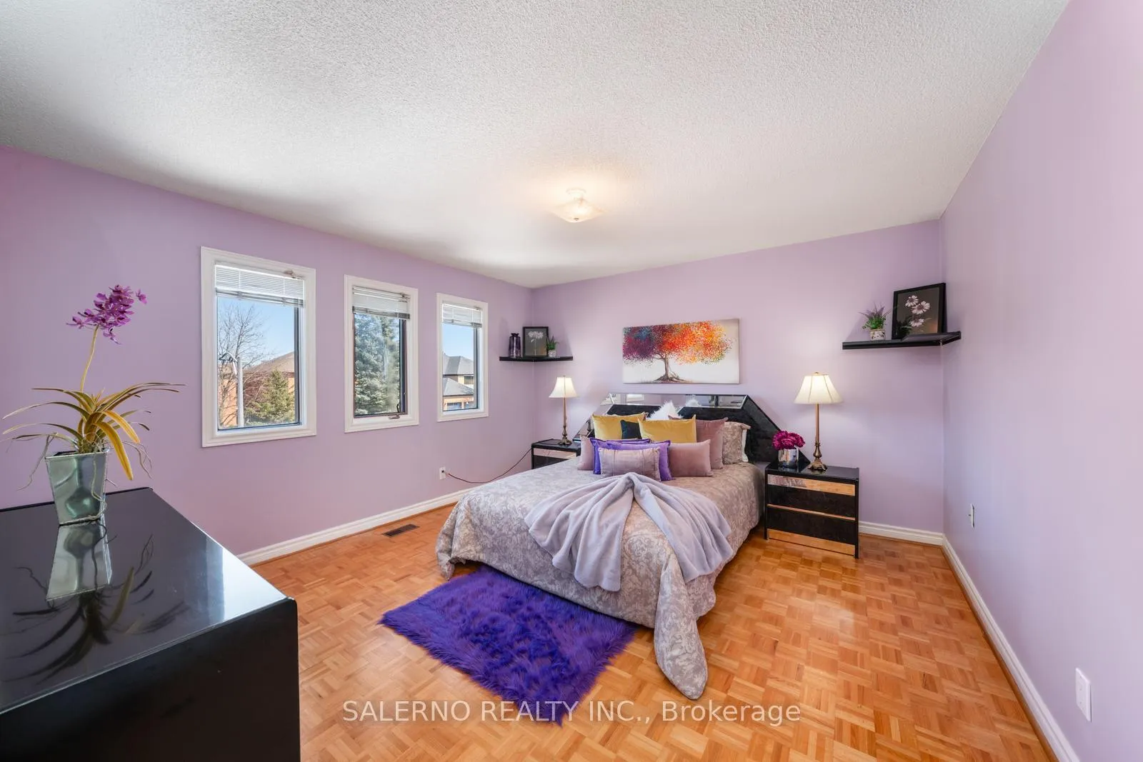 Photo 34 of 42 Columbus Avenue, Vaughan, East Woodbridge — HOMEH