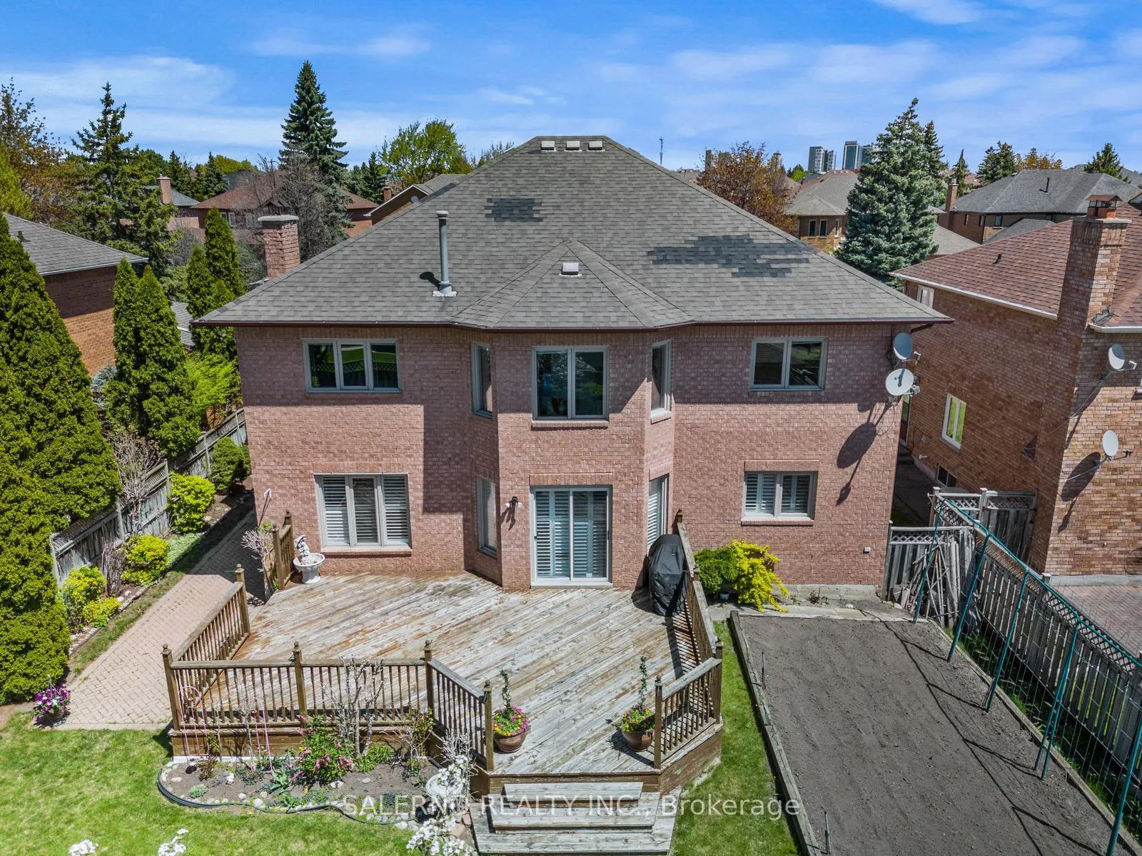 Photo 47 of 42 Columbus Avenue, Vaughan, East Woodbridge — HOMEH
