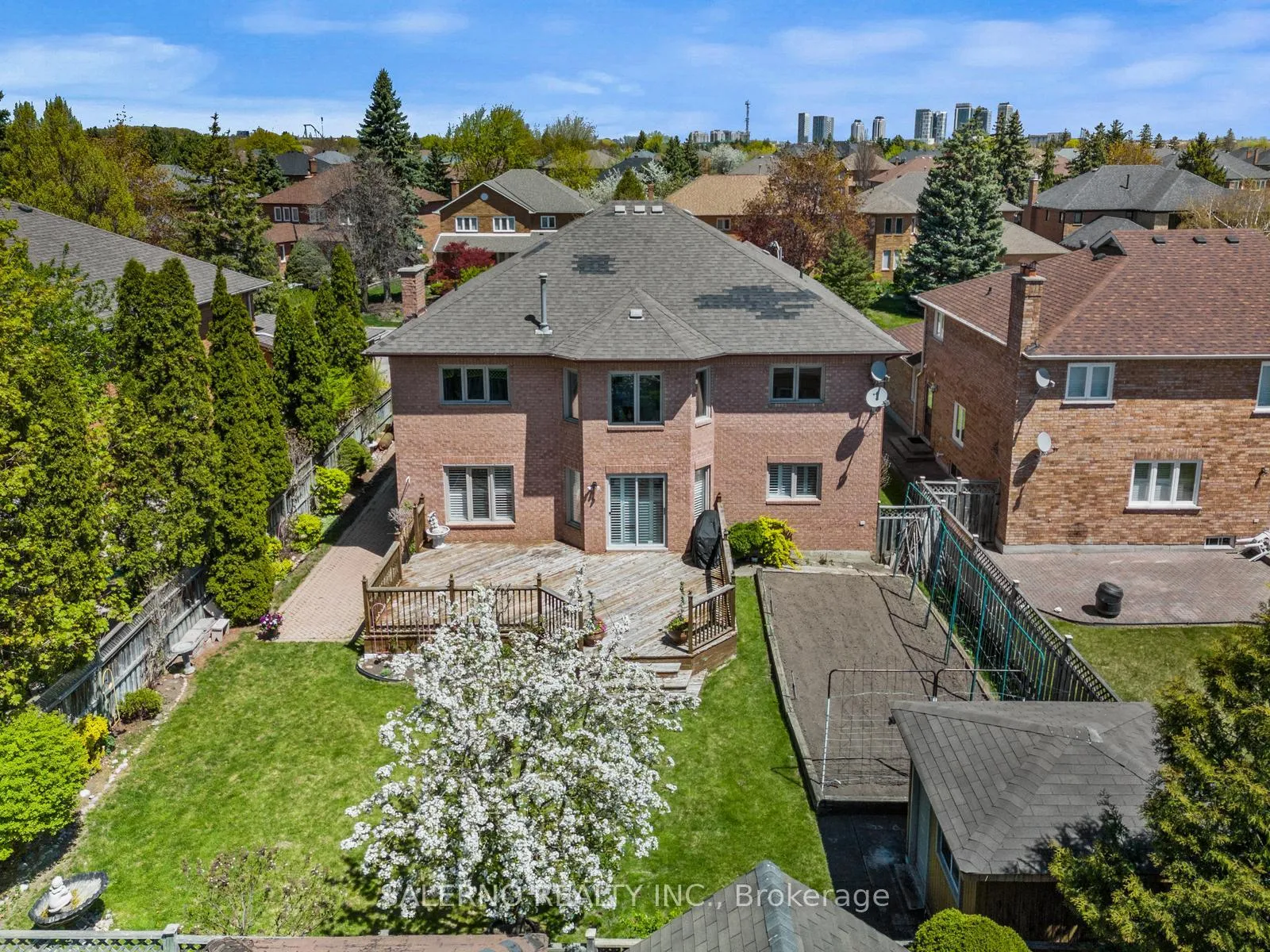 Photo 48 of 42 Columbus Avenue, Vaughan, East Woodbridge — HOMEH