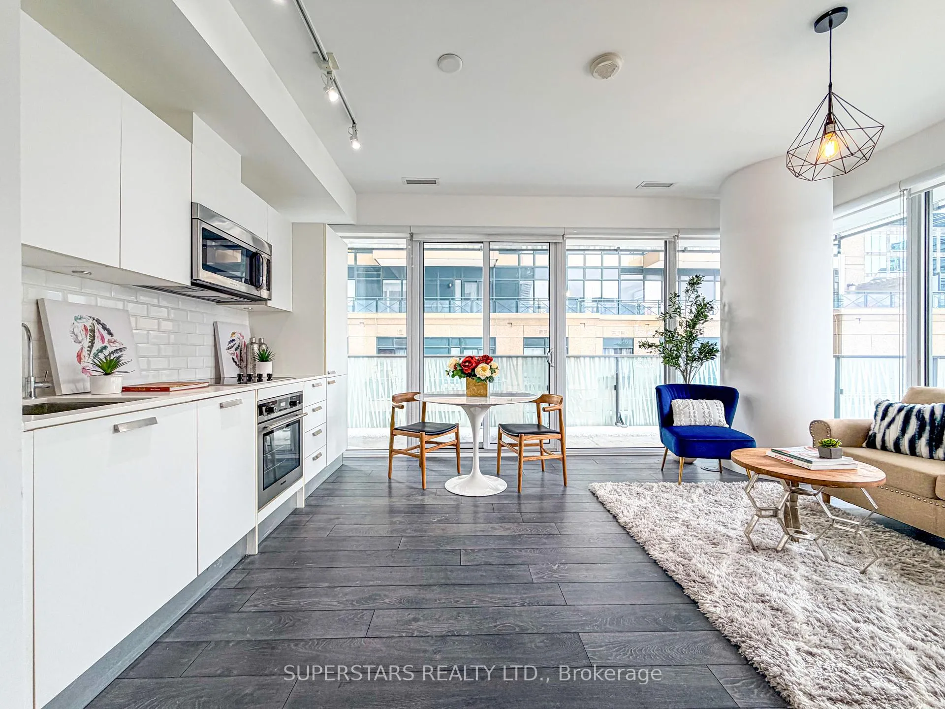 Photo 5 of Unit 1507, 42 Charles Street E, Toronto, Church-Yonge Corridor — HOMEH