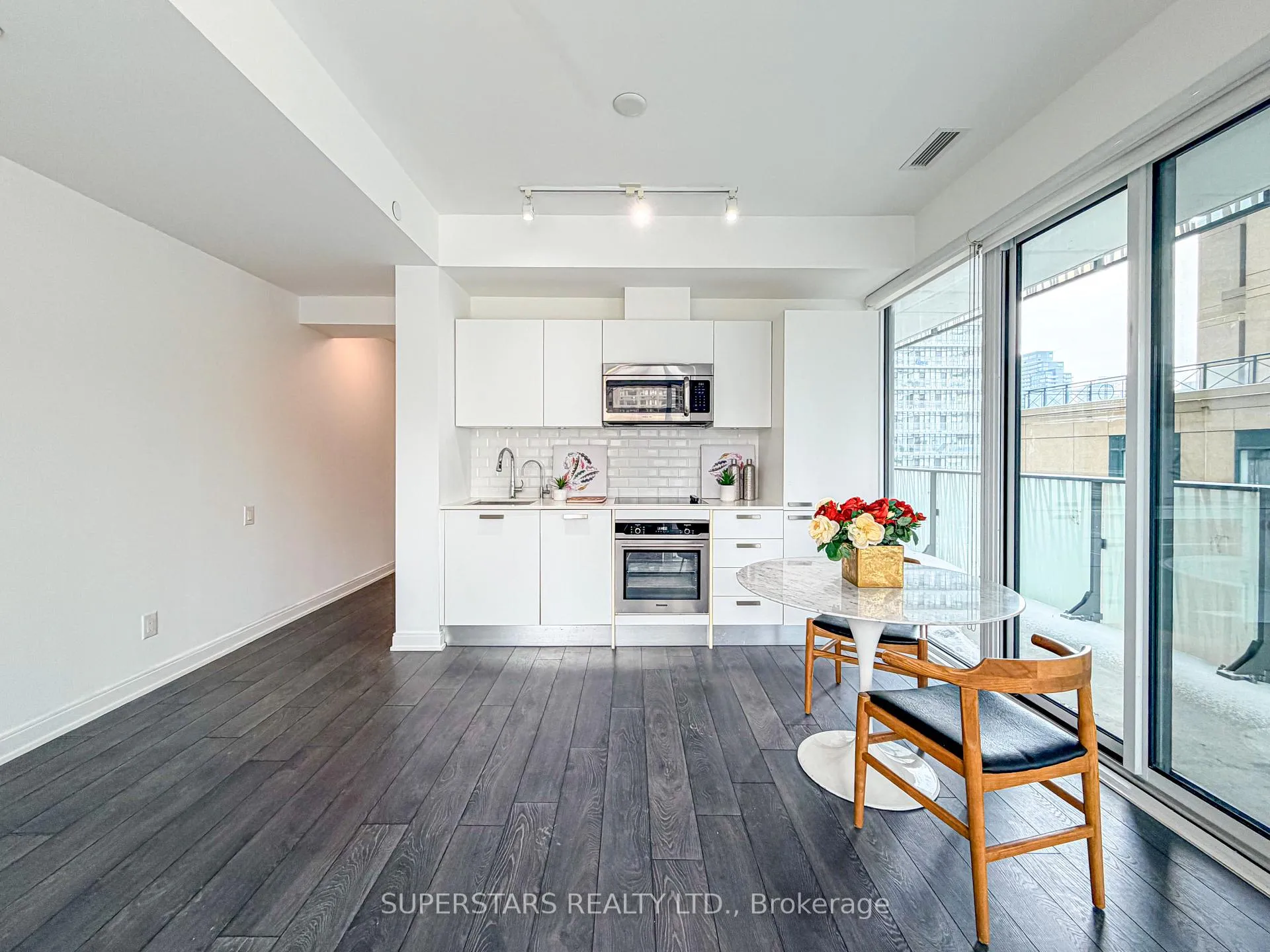 Photo 7 of Unit 1507, 42 Charles Street E, Toronto, Church-Yonge Corridor — HOMEH
