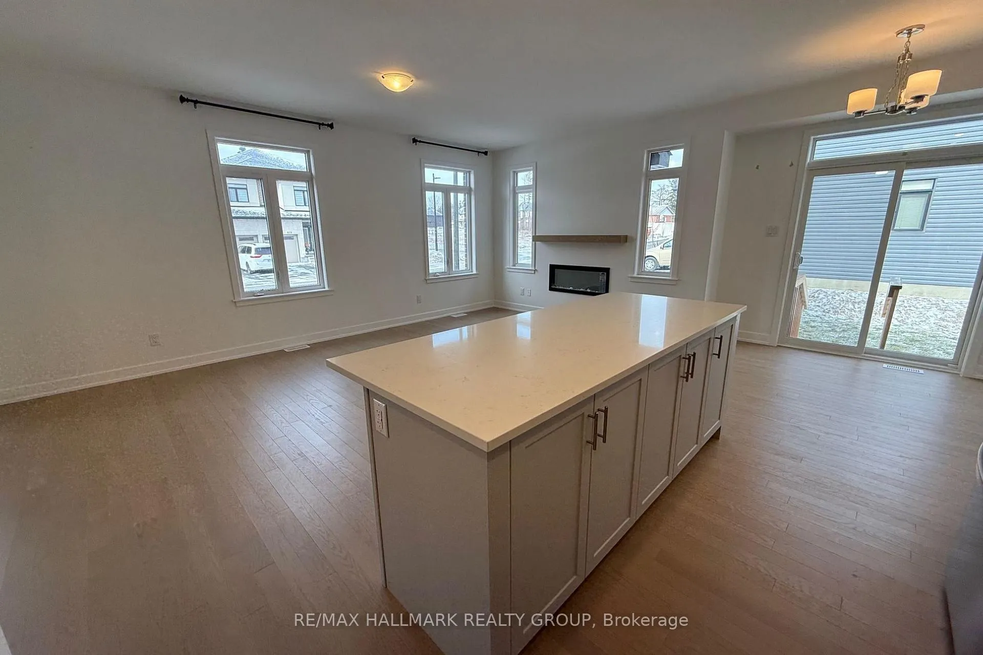 Photo 11 of 221 Gretsch Road, Ottawa, Leitrim — HOMEH