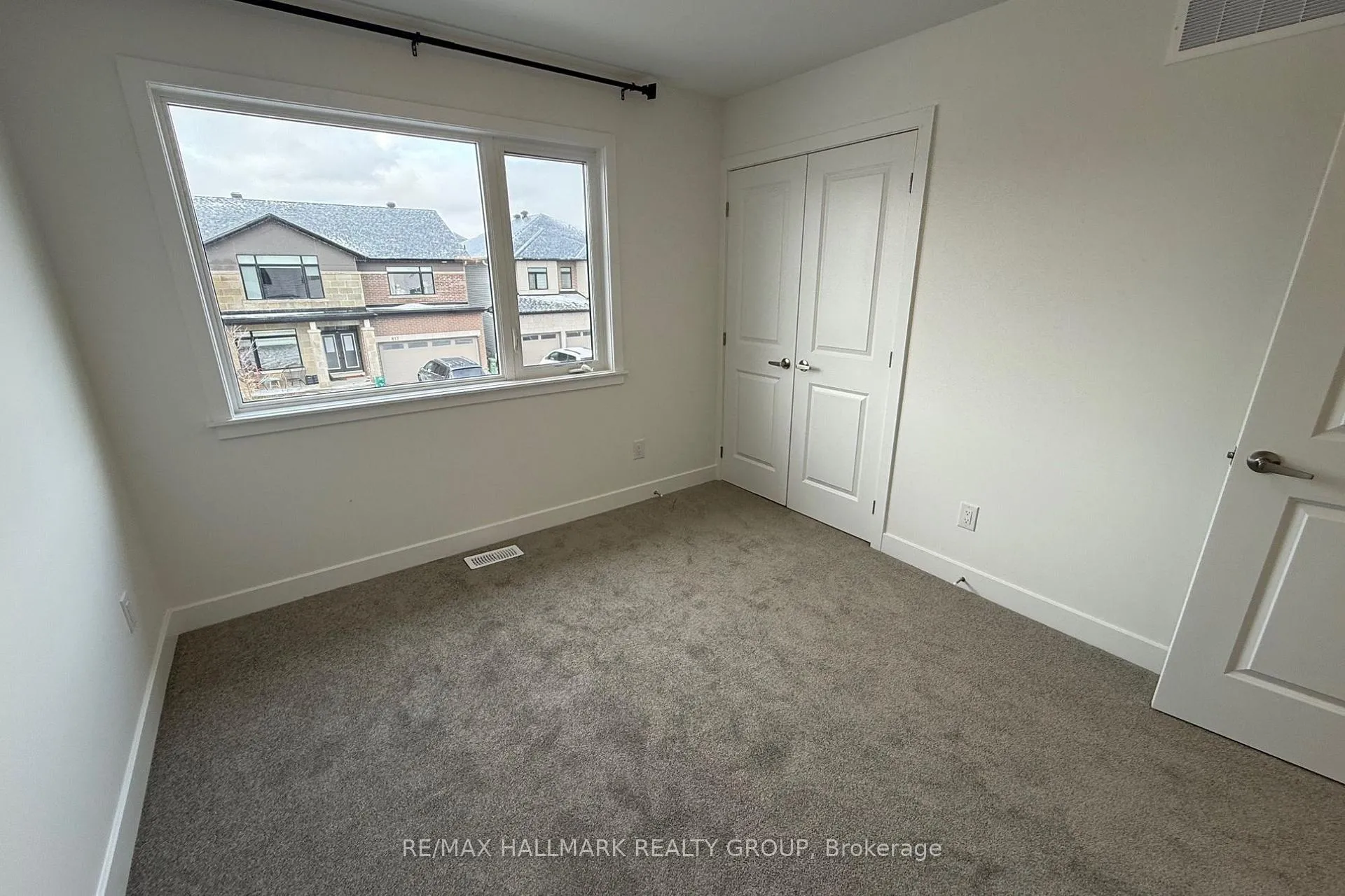 Photo 16 of 221 Gretsch Road, Ottawa, Leitrim — HOMEH
