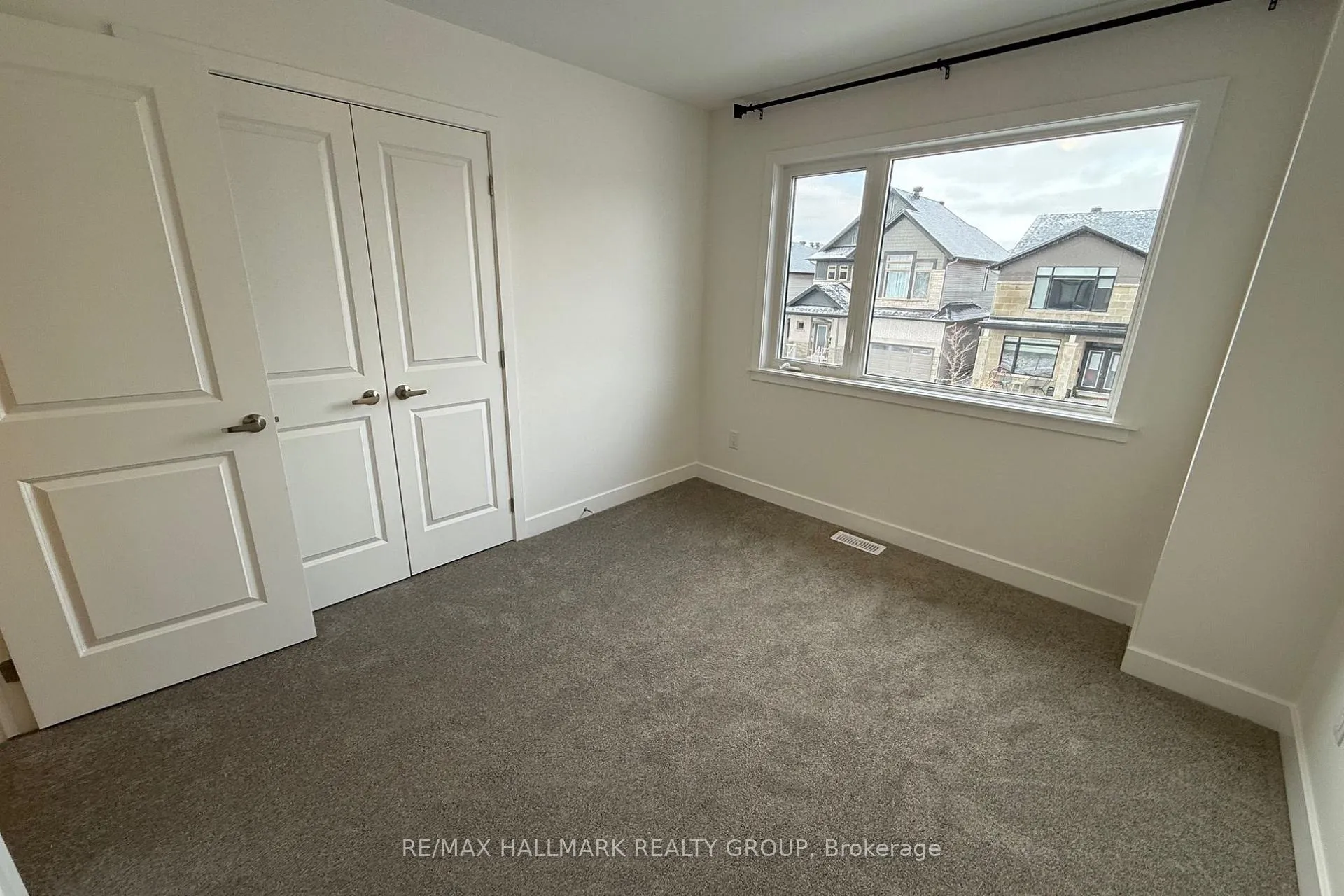 Photo 20 of 221 Gretsch Road, Ottawa, Leitrim — HOMEH