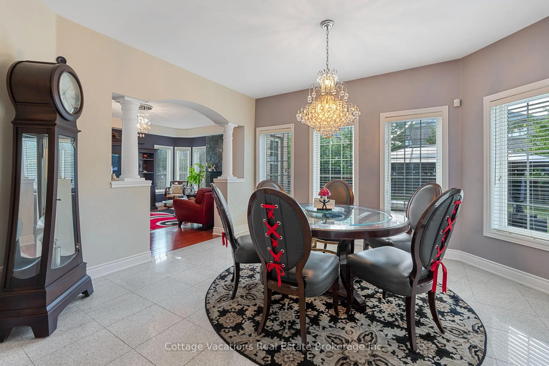 Photo 8 of 26 Louvain Drive, Brampton, Vales of Castlemore North — HOMEH