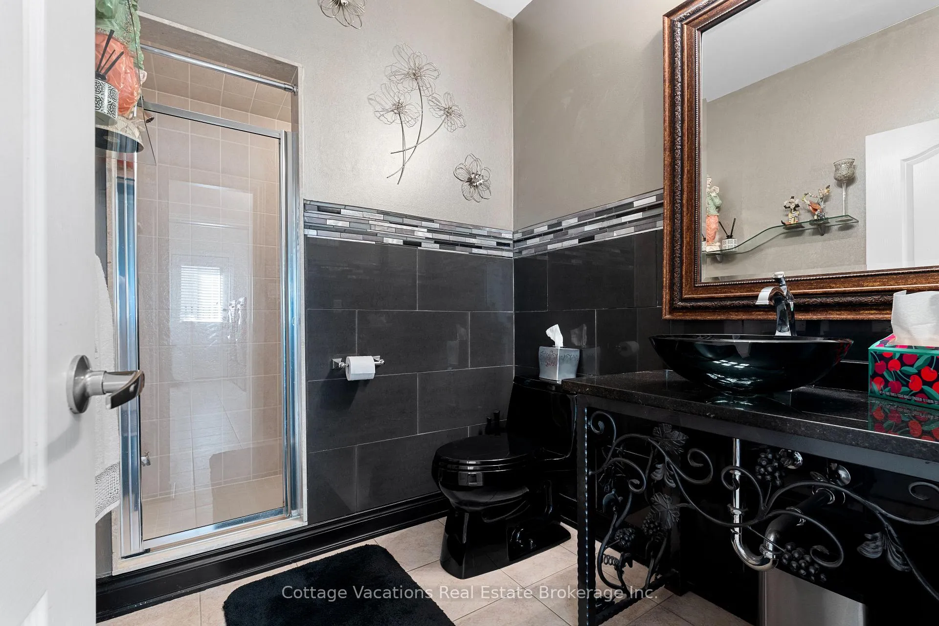 Photo 27 of 26 Louvain Drive, Brampton, Vales of Castlemore North — HOMEH