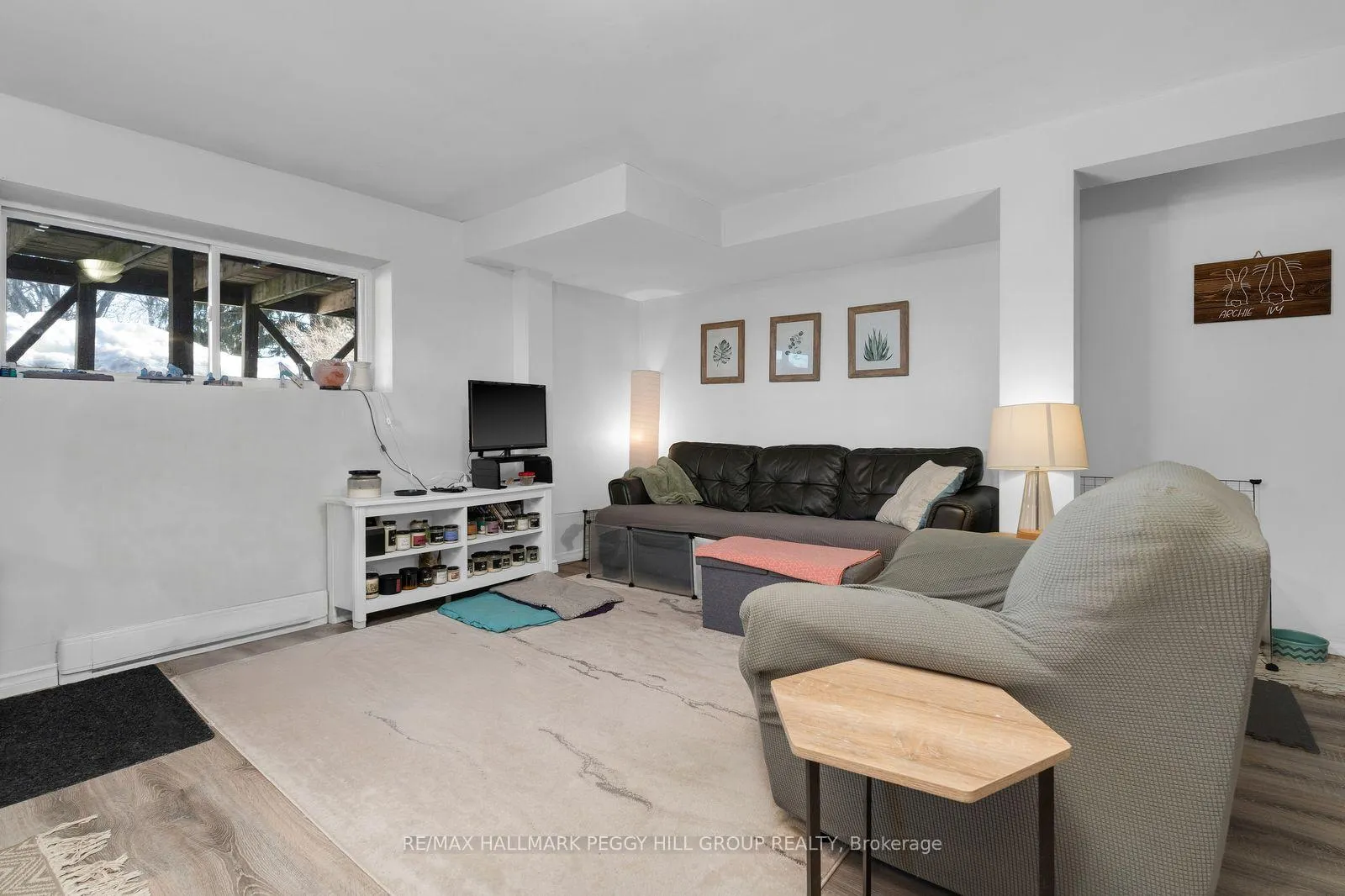 Photo 11 of 47 Orma Drive, Orillia — HOMEH